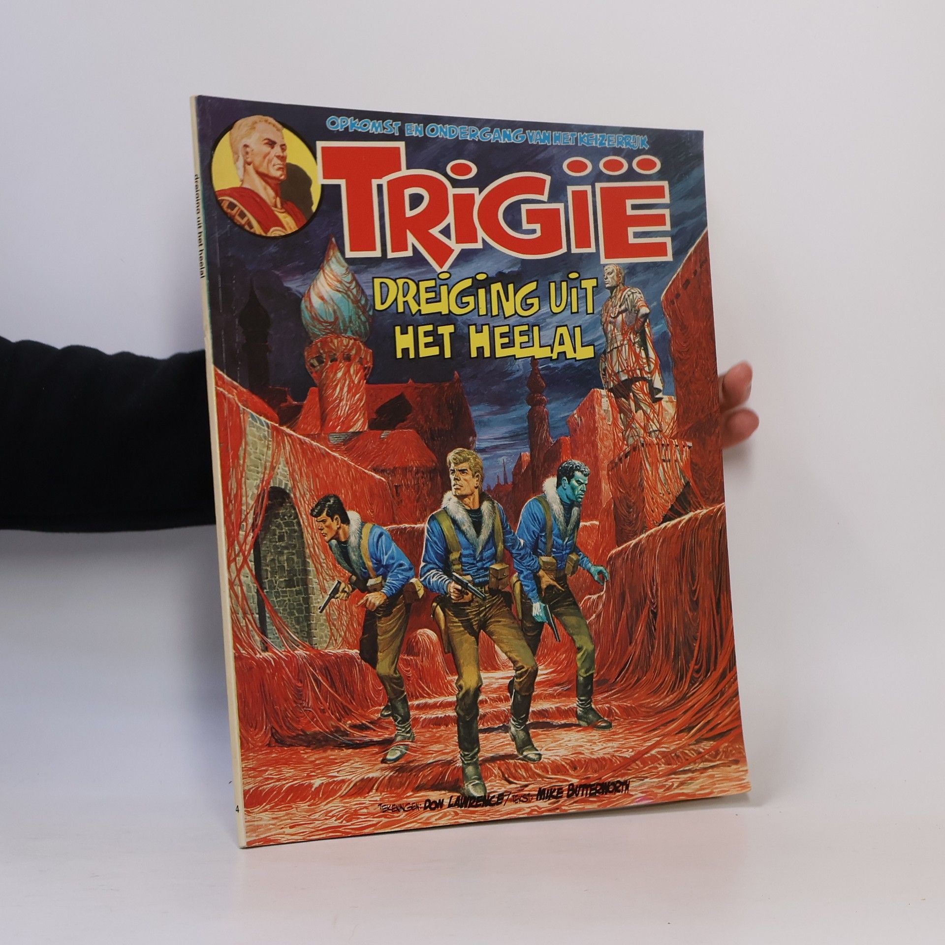 Autorenkollektiv Trigië. Dreiging uit het heelal