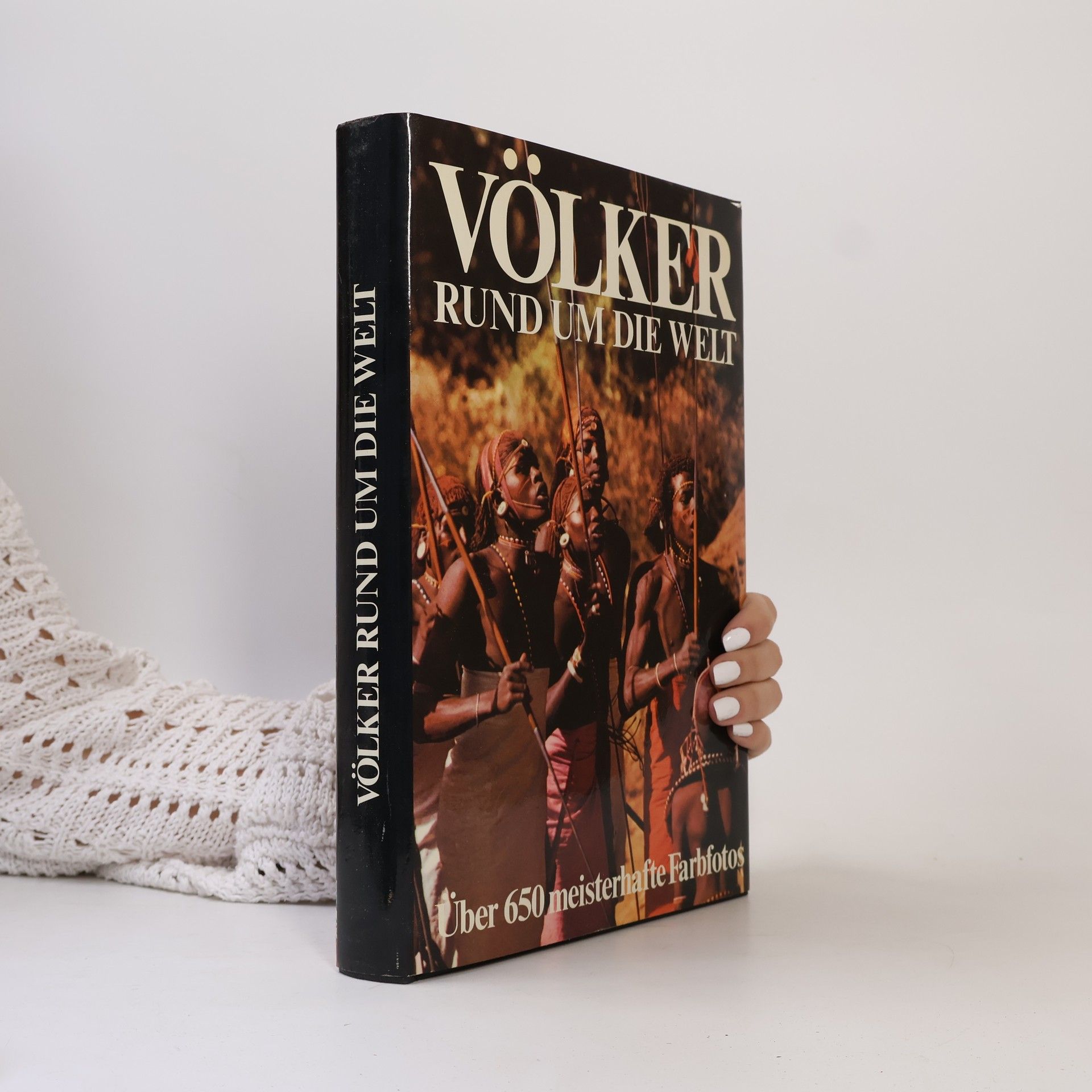 Auteurscollectief Völker Rund um die Welt