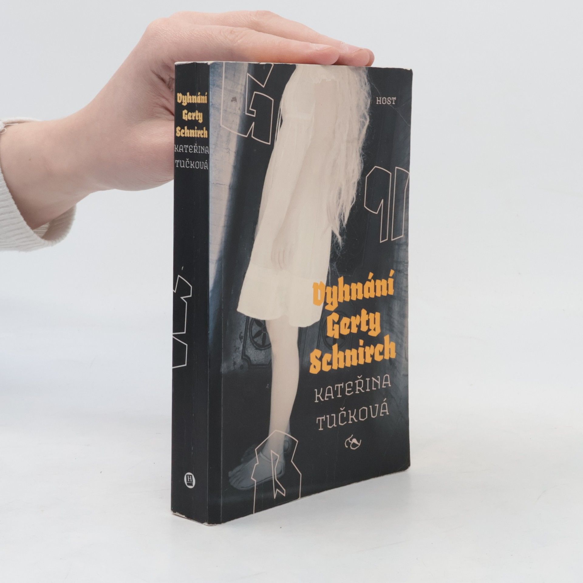 Kateřina Tučková Vyhnání Gerty Schnirch