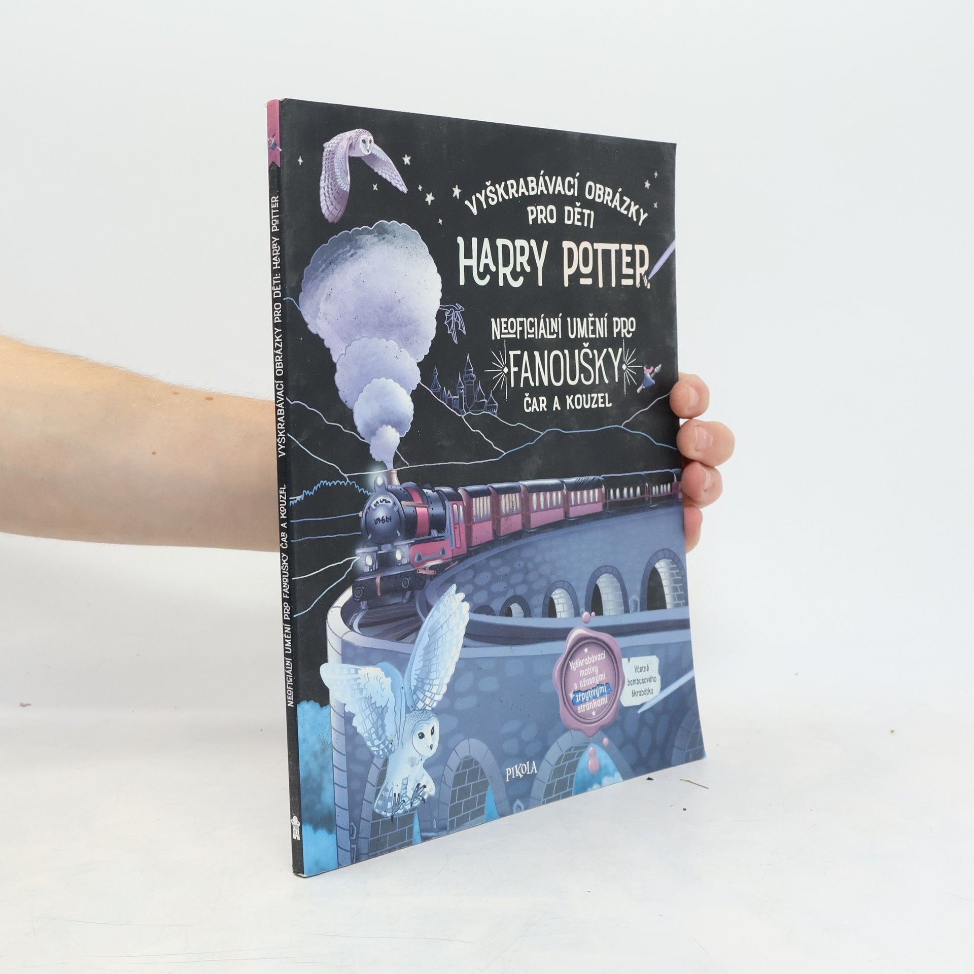 Kolektiv autorů Vyškrabávací obrázky pro děti: Harry Potter
