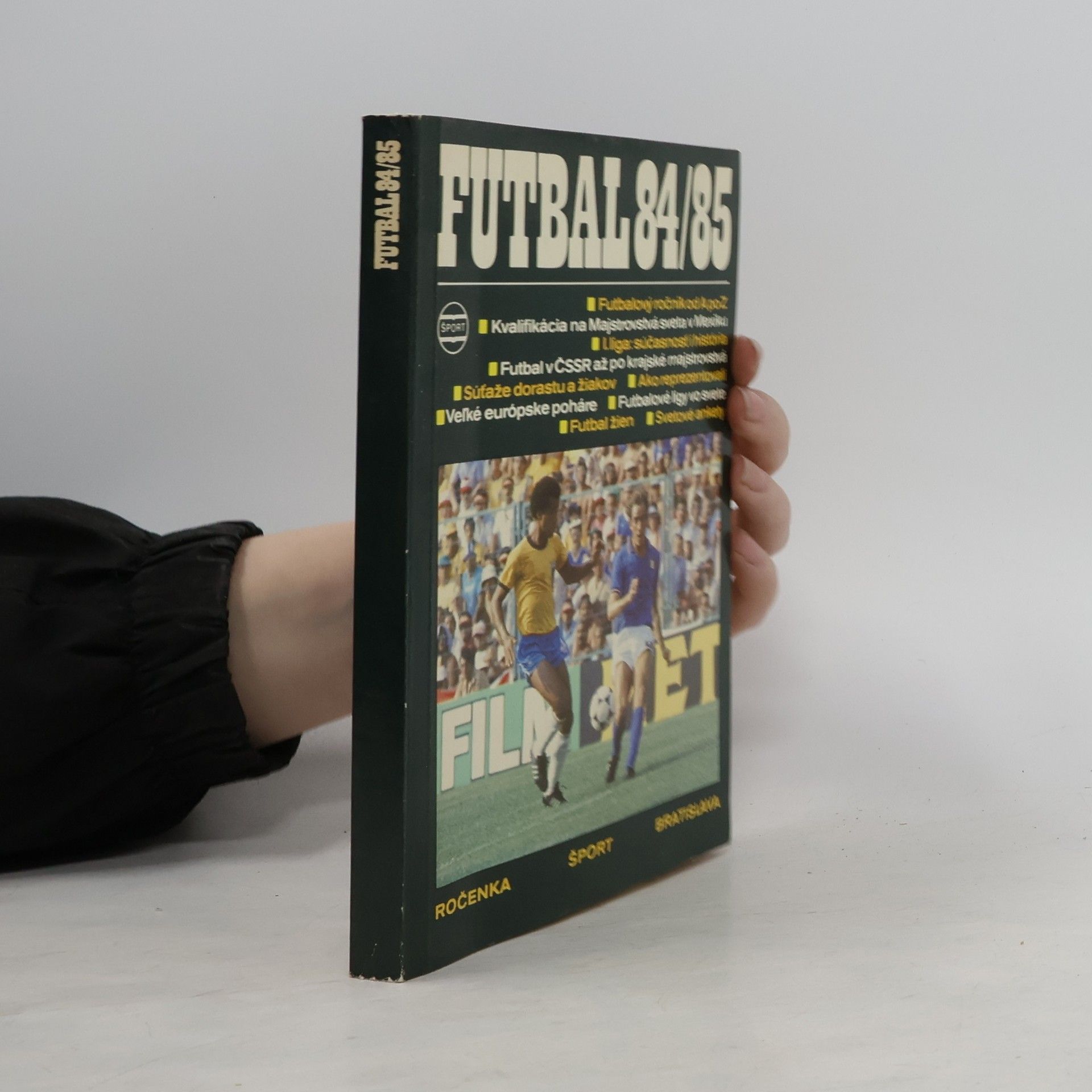 Kolektiv autorů Futbal 84/85