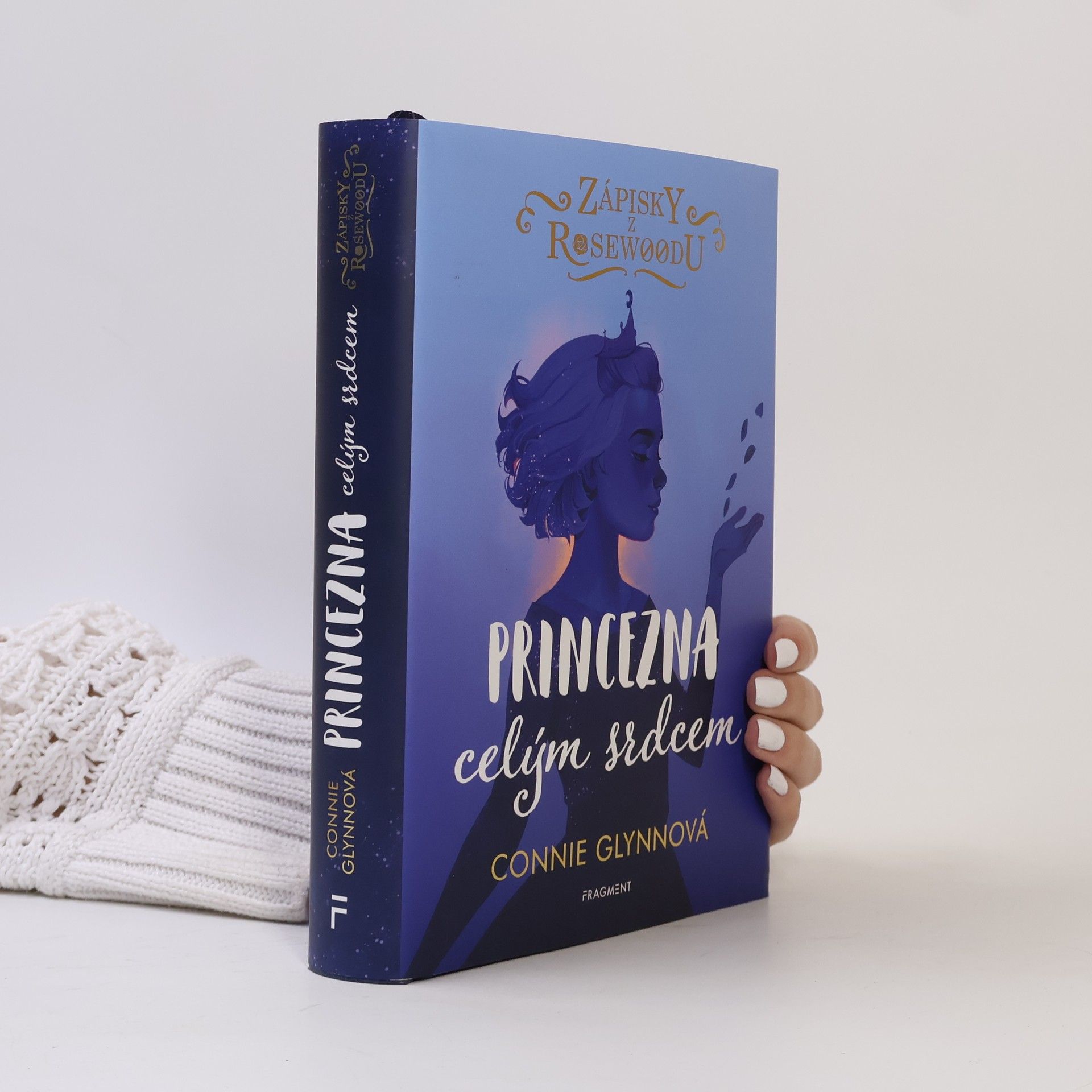 Connie Glynnová Zápisky z Rosewoodu: Princezna celým srdcem