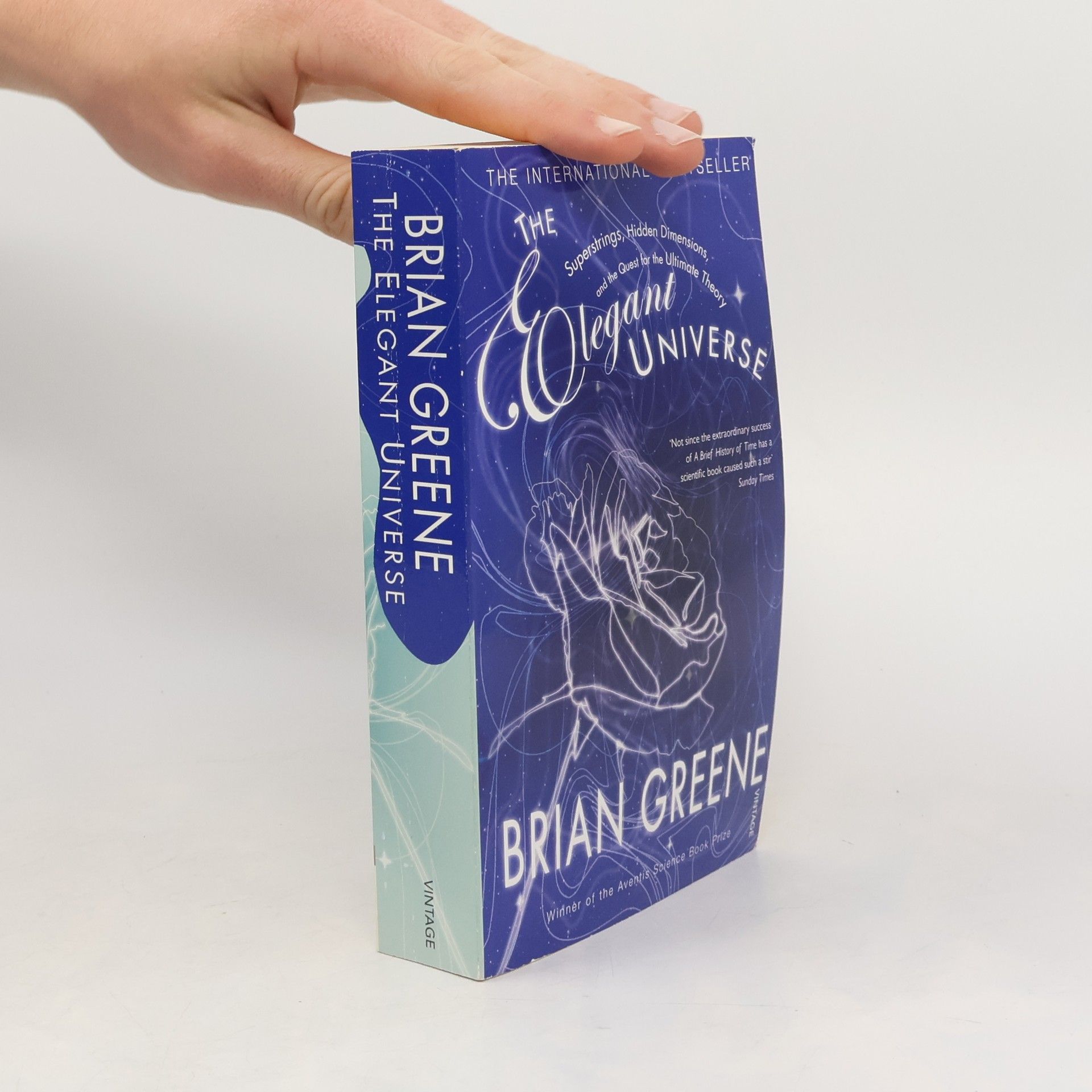 Brian Greene The elegant universe. Superstrings, hidden dimensions, and the quest for the ultimate theory