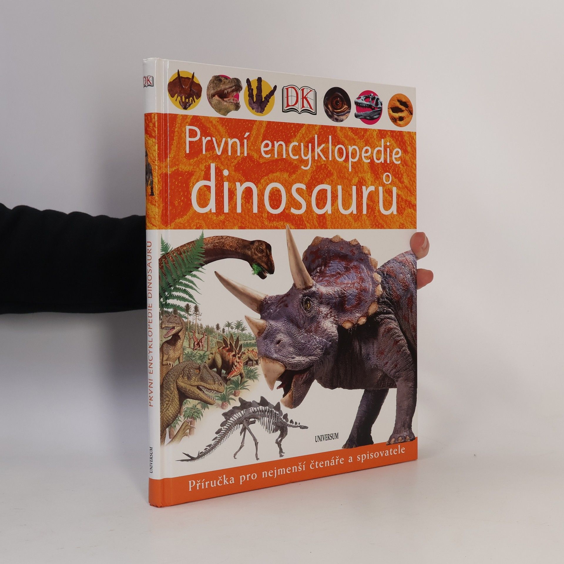 Jan Kadlec První encyklopedie dinosaurů