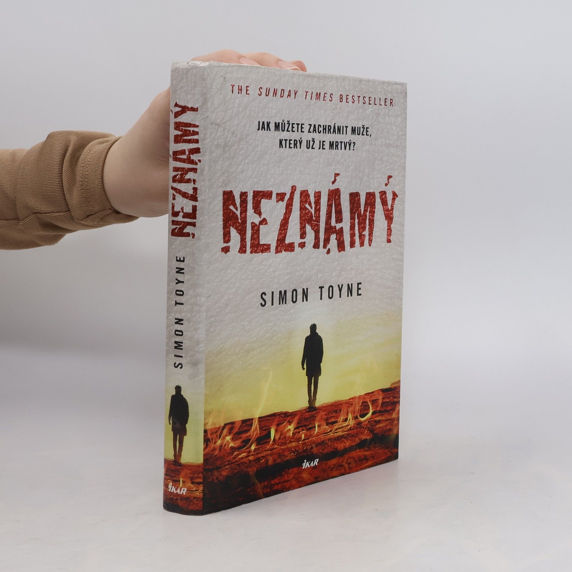 Simon Toyne Neznámý