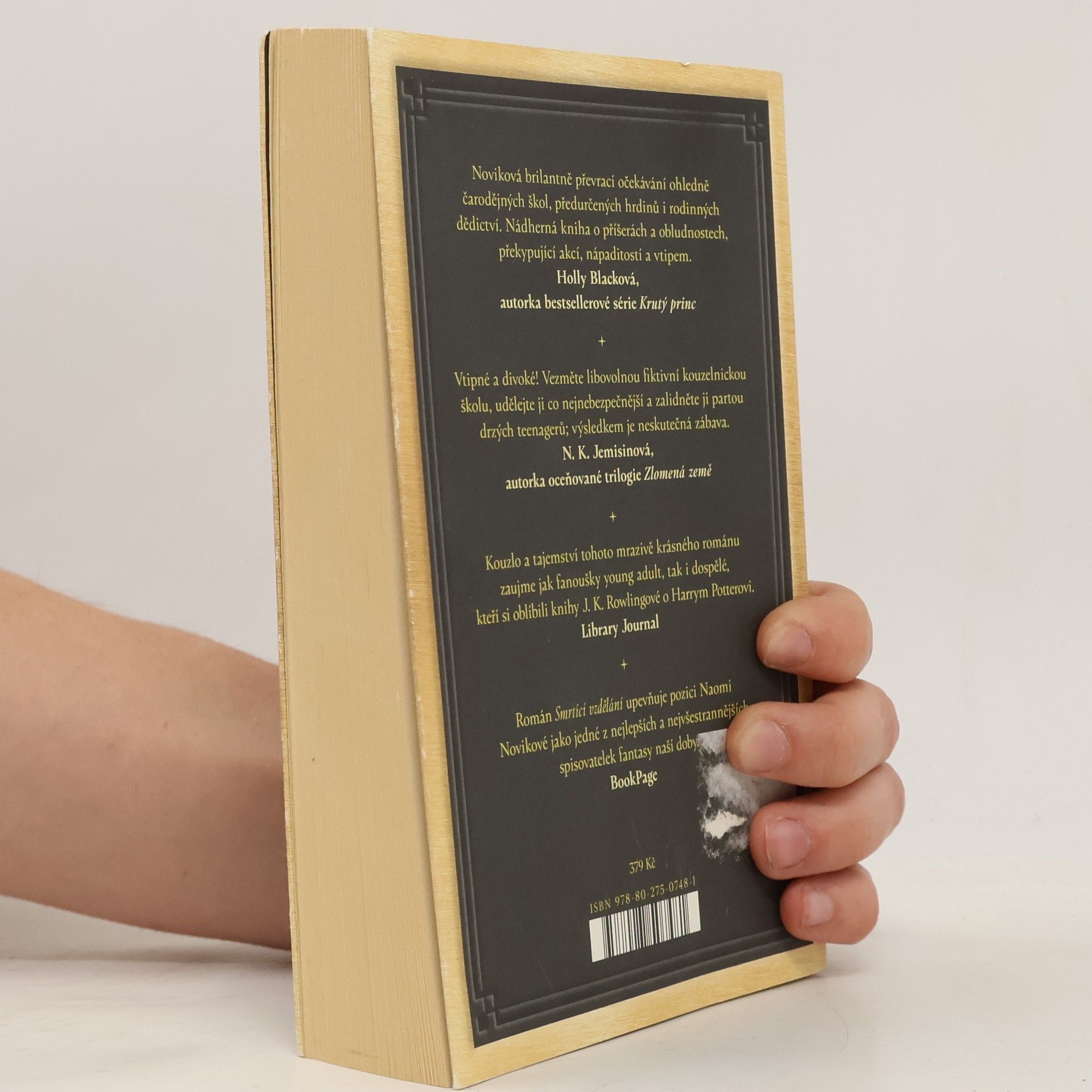 Naomi Novik Smrtící vzdělání. První lekce ve Scholomancii