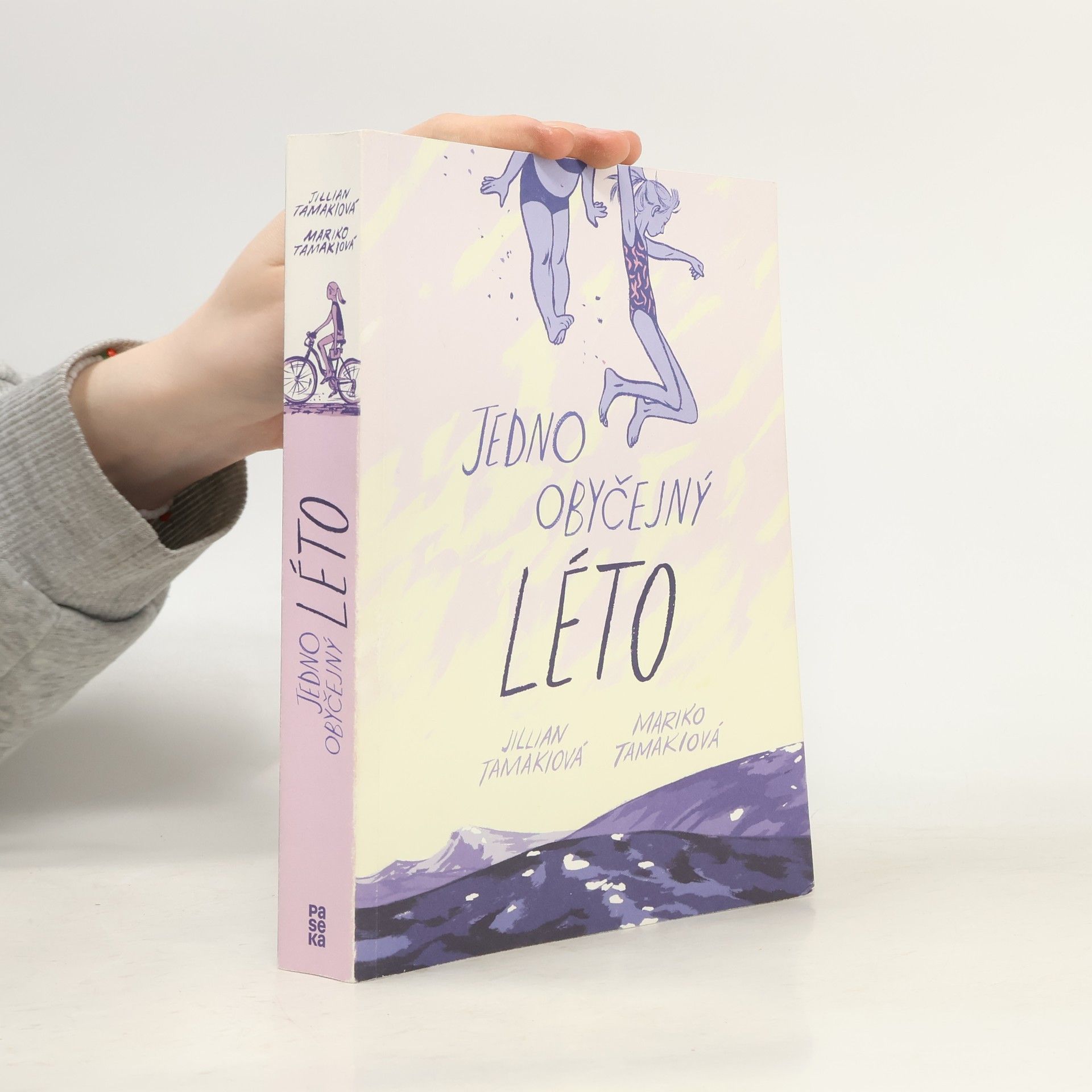Mariko Tamaki Jedno obyčejný léto
