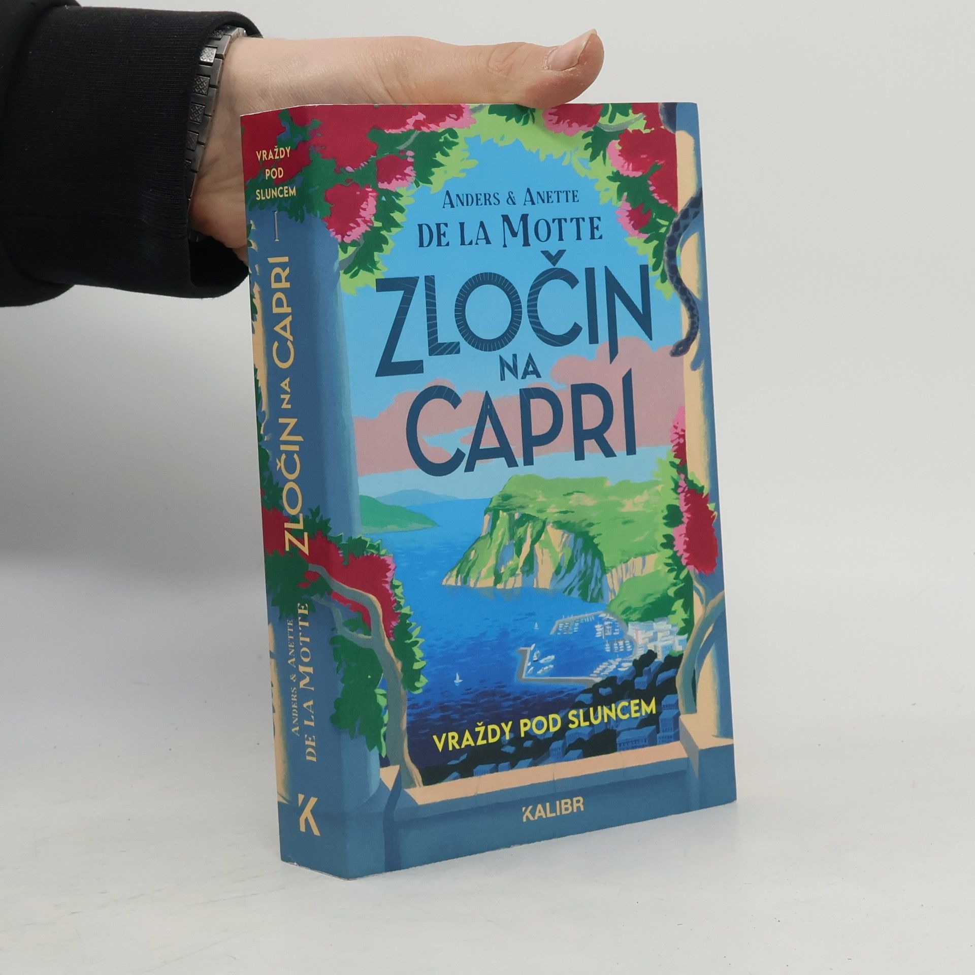 Anette De la Motte Vraždy pod sluncem 1: Zločin na Capri