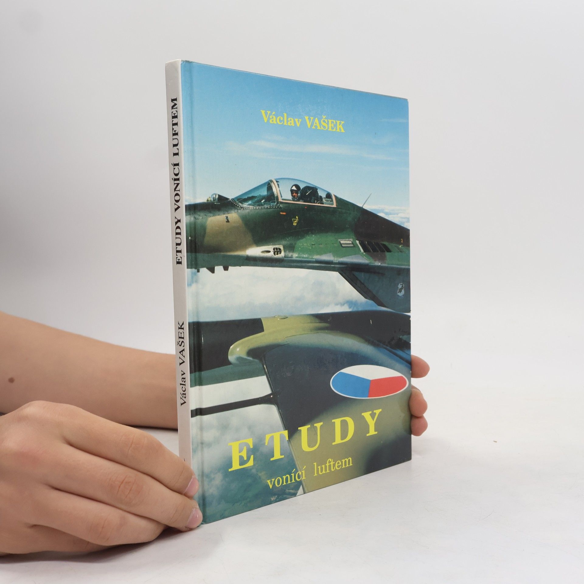 Václav Vašek Etudy vonící luftem