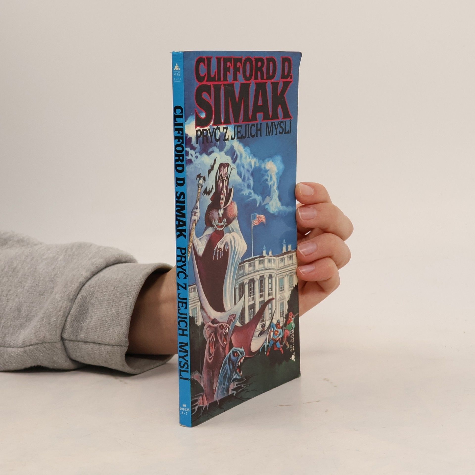 Clifford D. Simak Pryč z jejich myslí