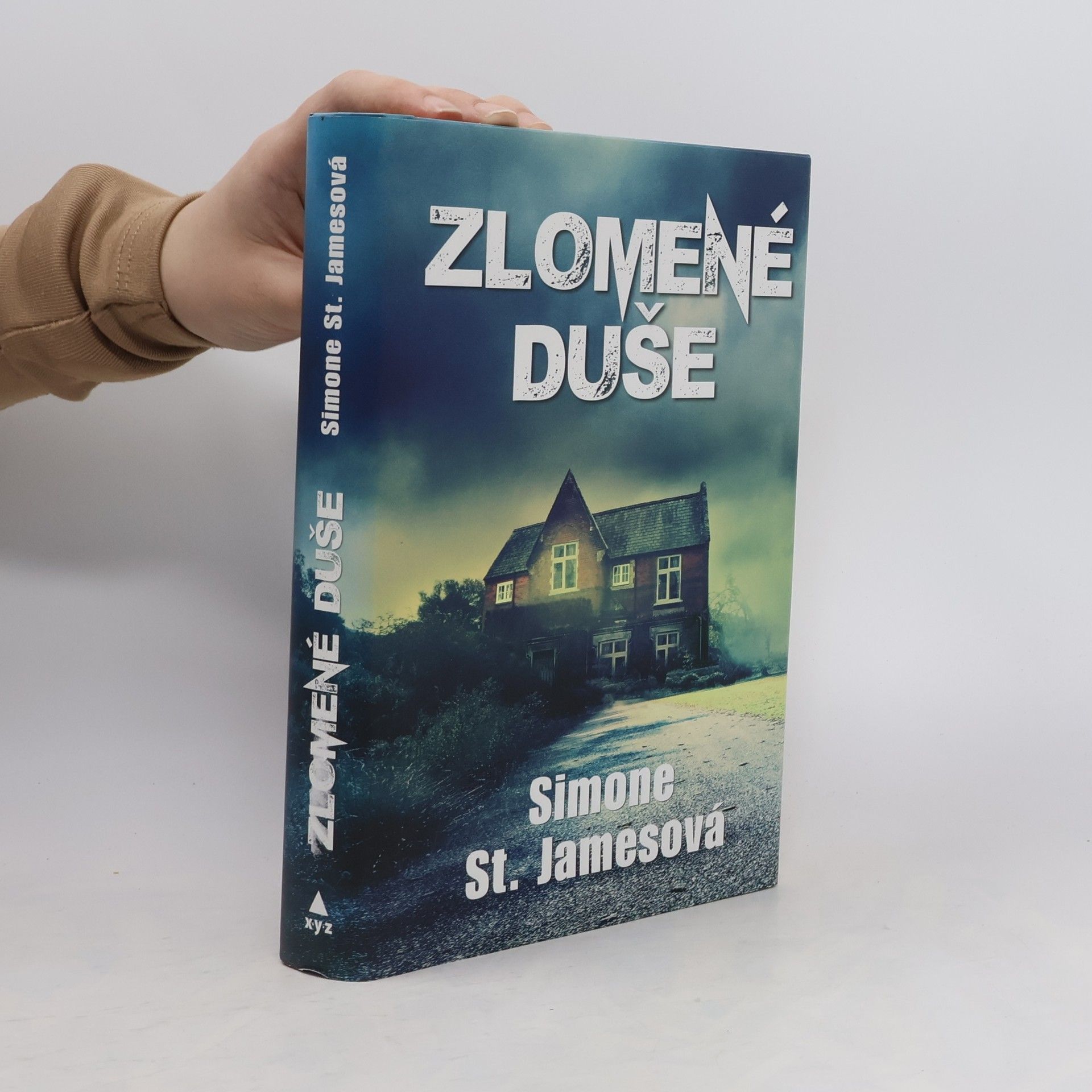 Simone St. James Zlomené duše