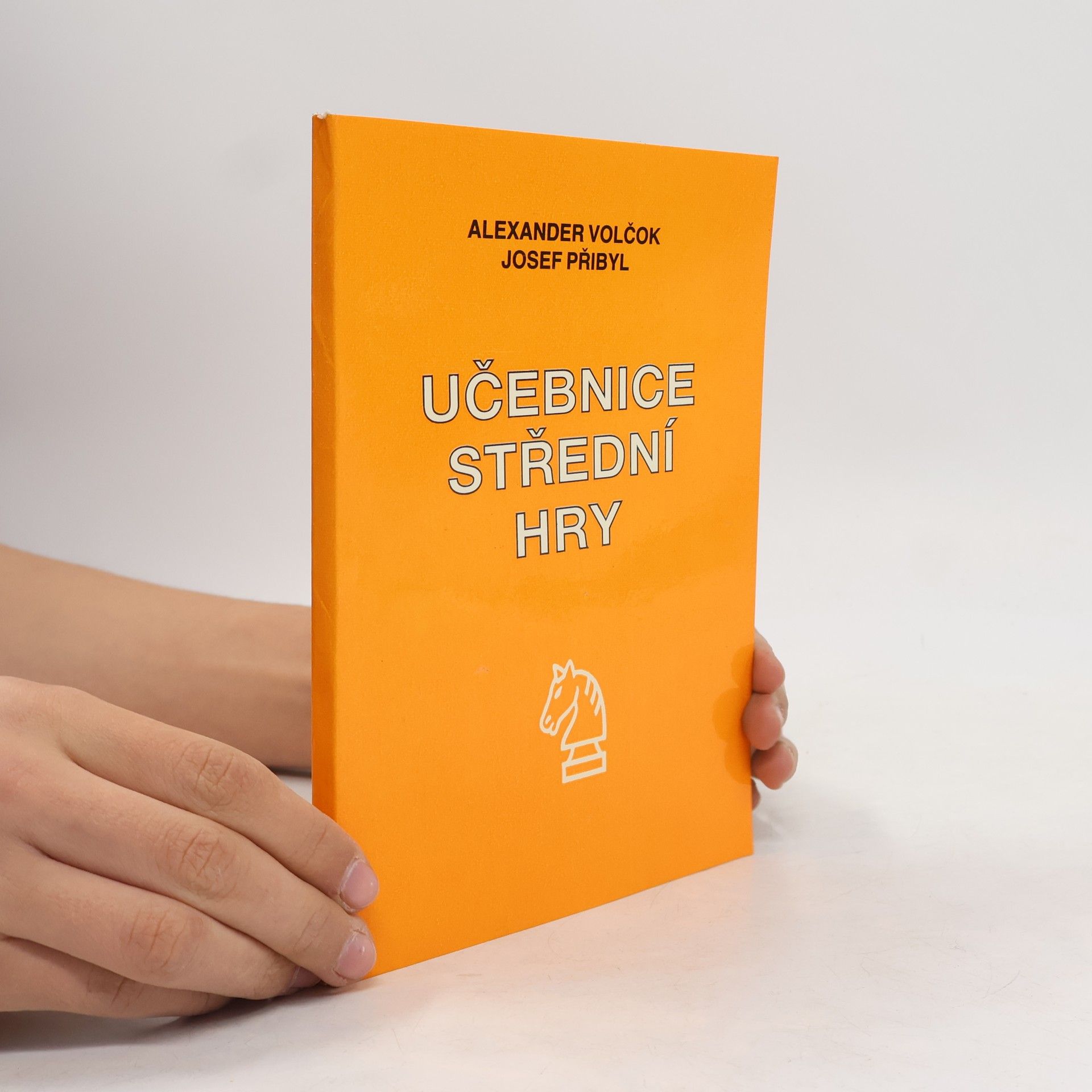 Alexander Sergejevič Volčok Učebnice střední hry