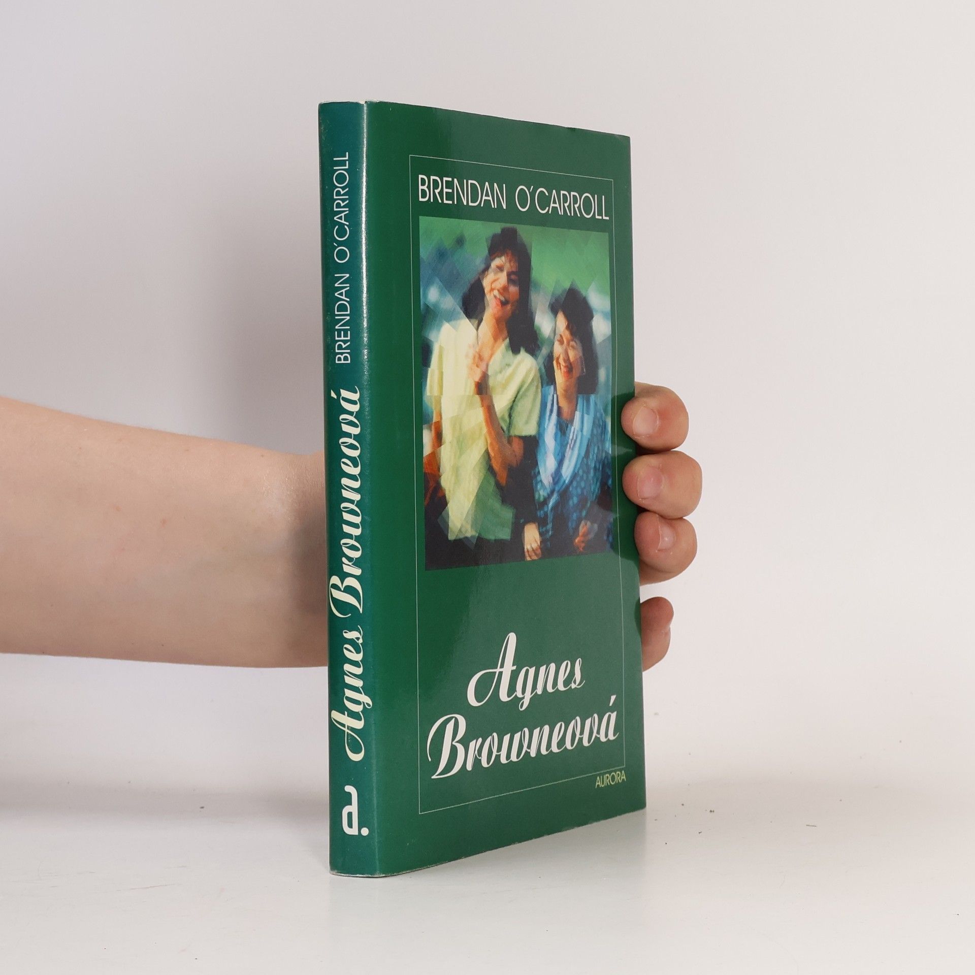 Brendan O. Carroll Agnes Browneová