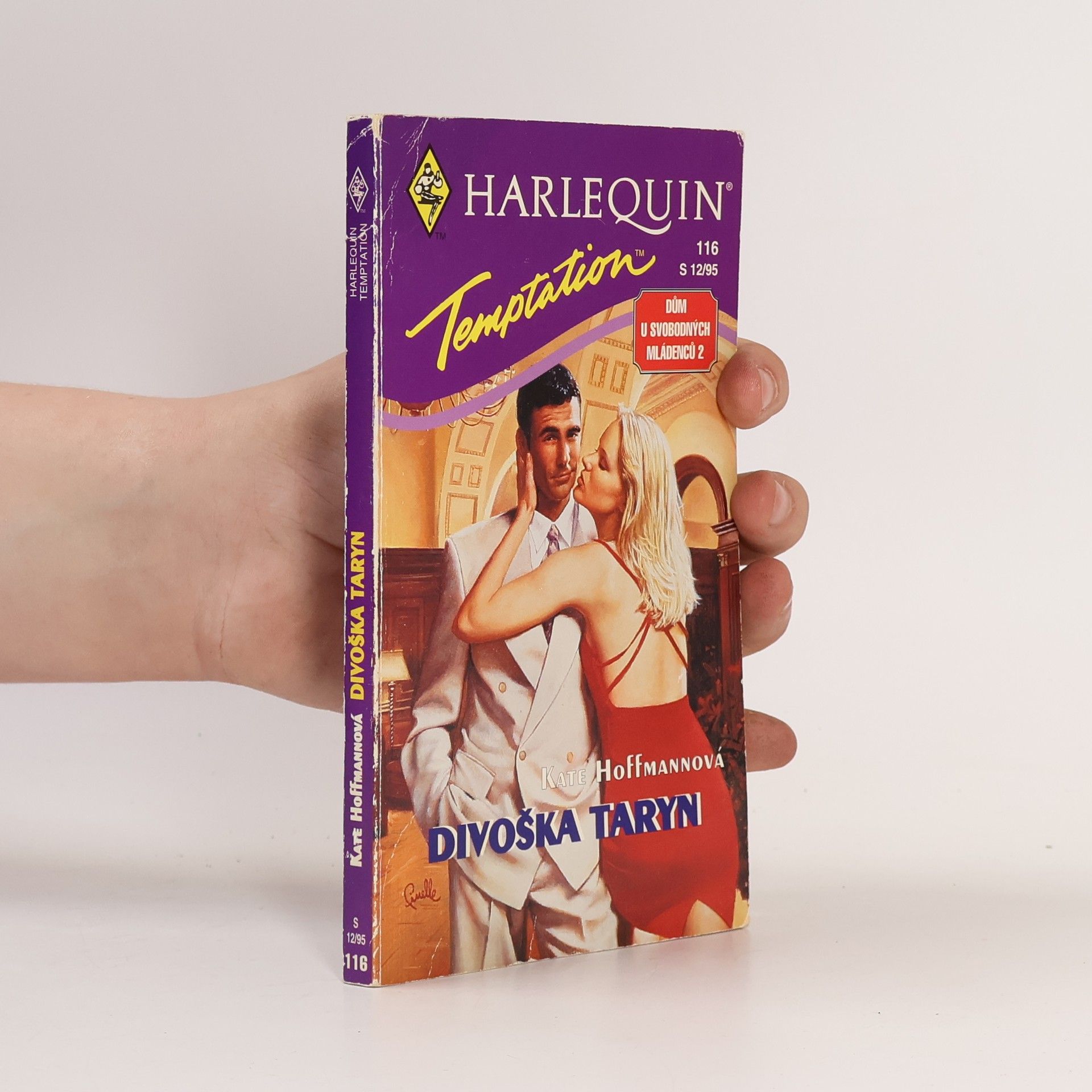 Kate Hoffmann Divoška Taryn