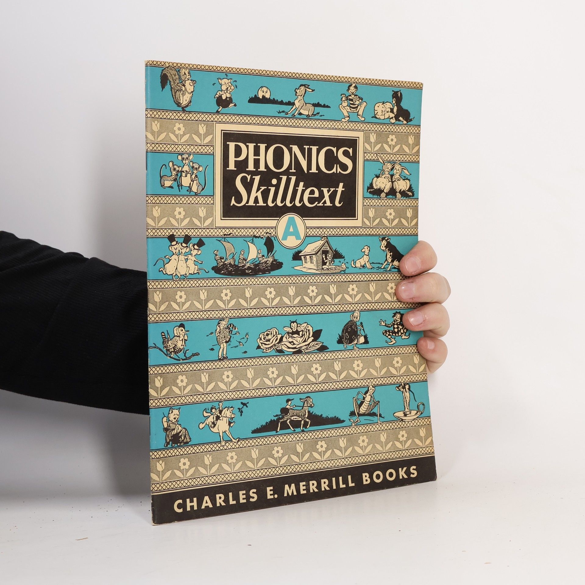 Pearl Watts  Phonics Skilltext A