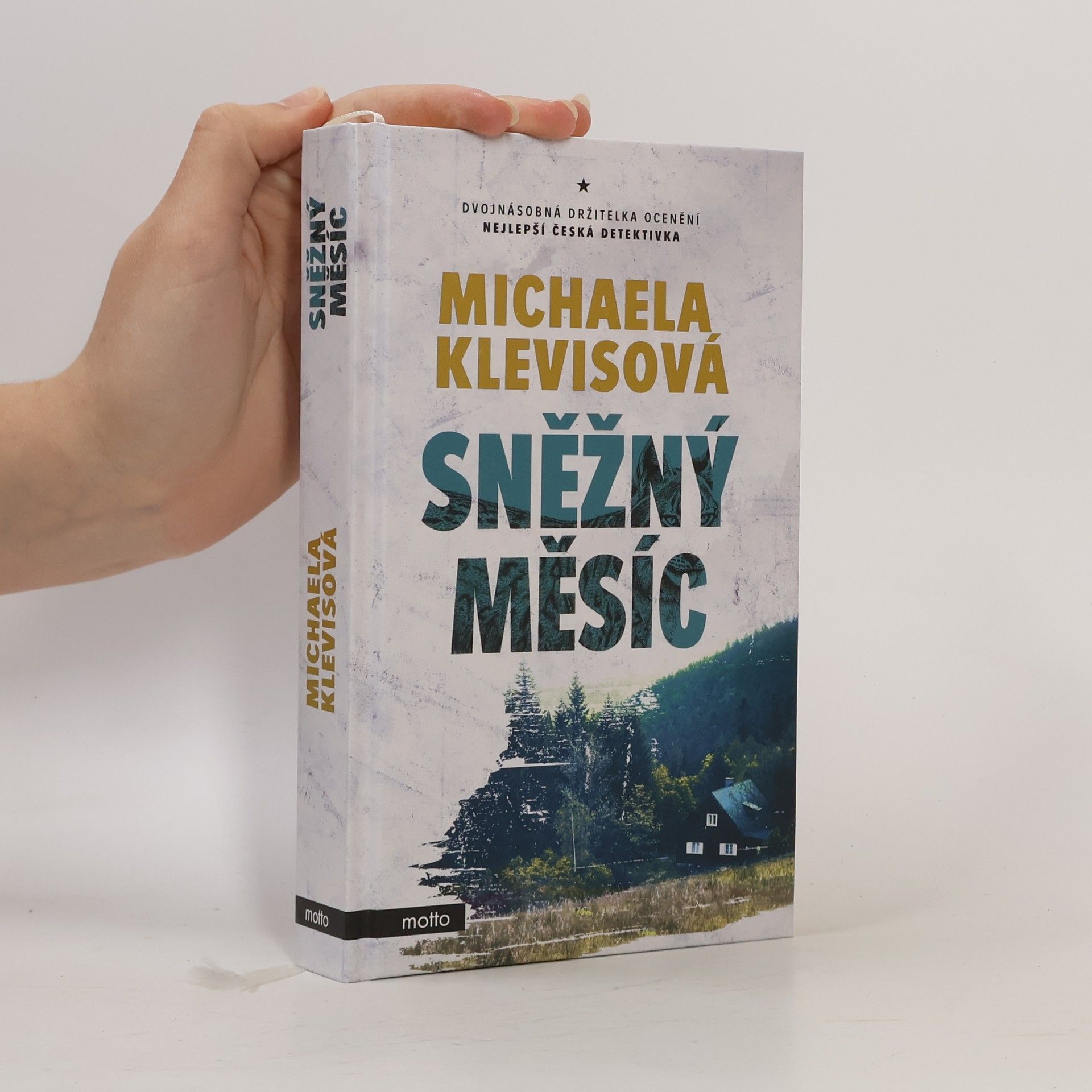 Michaela Klevisová Sněžný měsíc