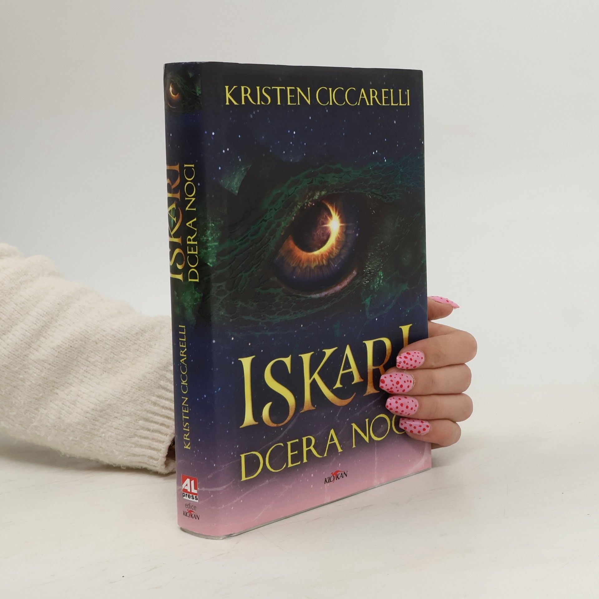 Kristen Ciccarelli Iskari. Dcera noci