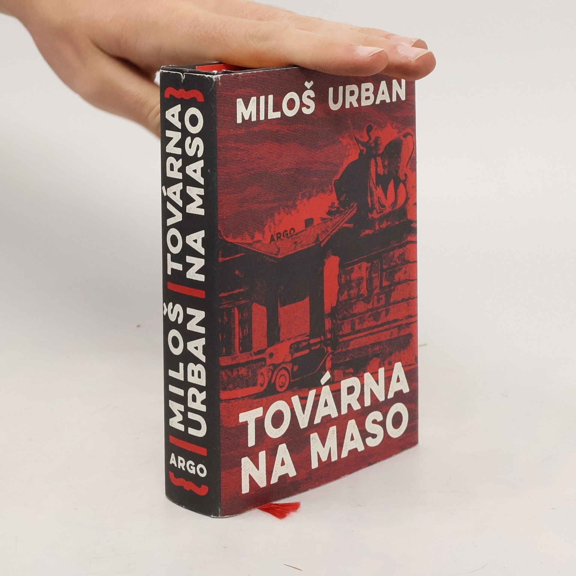 Miloš Urban Továrna na maso
