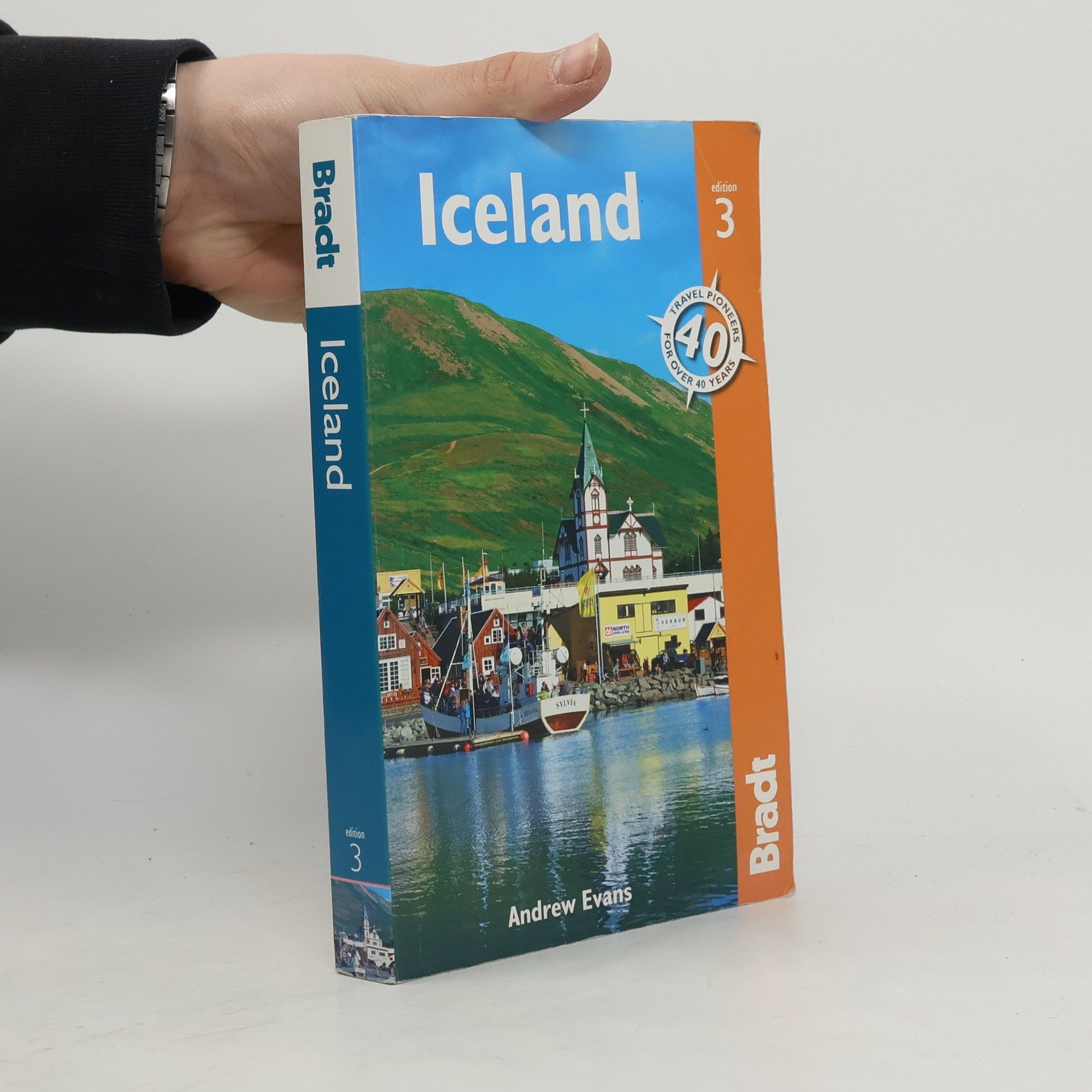 Andrew Evans Iceland