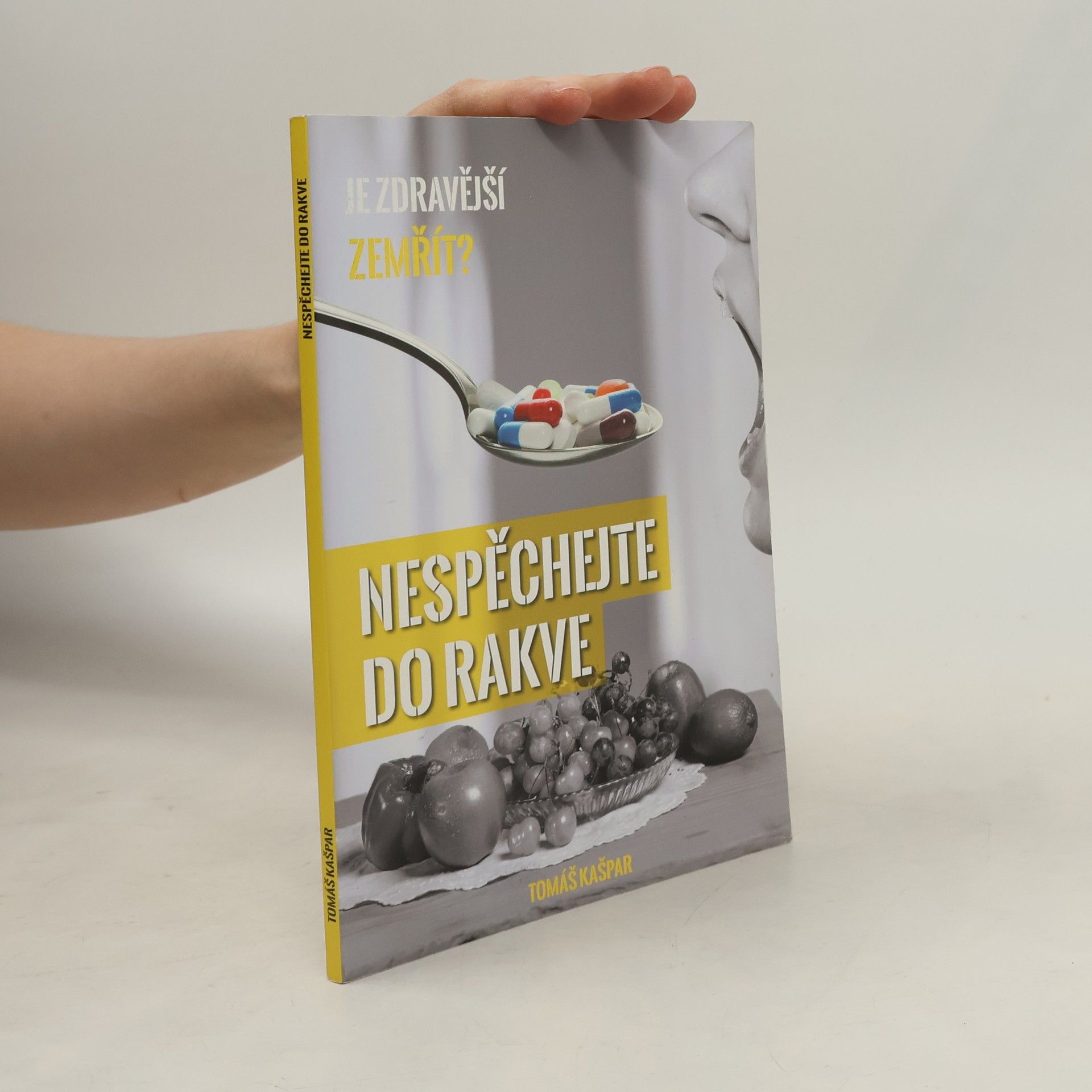 Tomáš Kašpar Nespěchejte do rakve