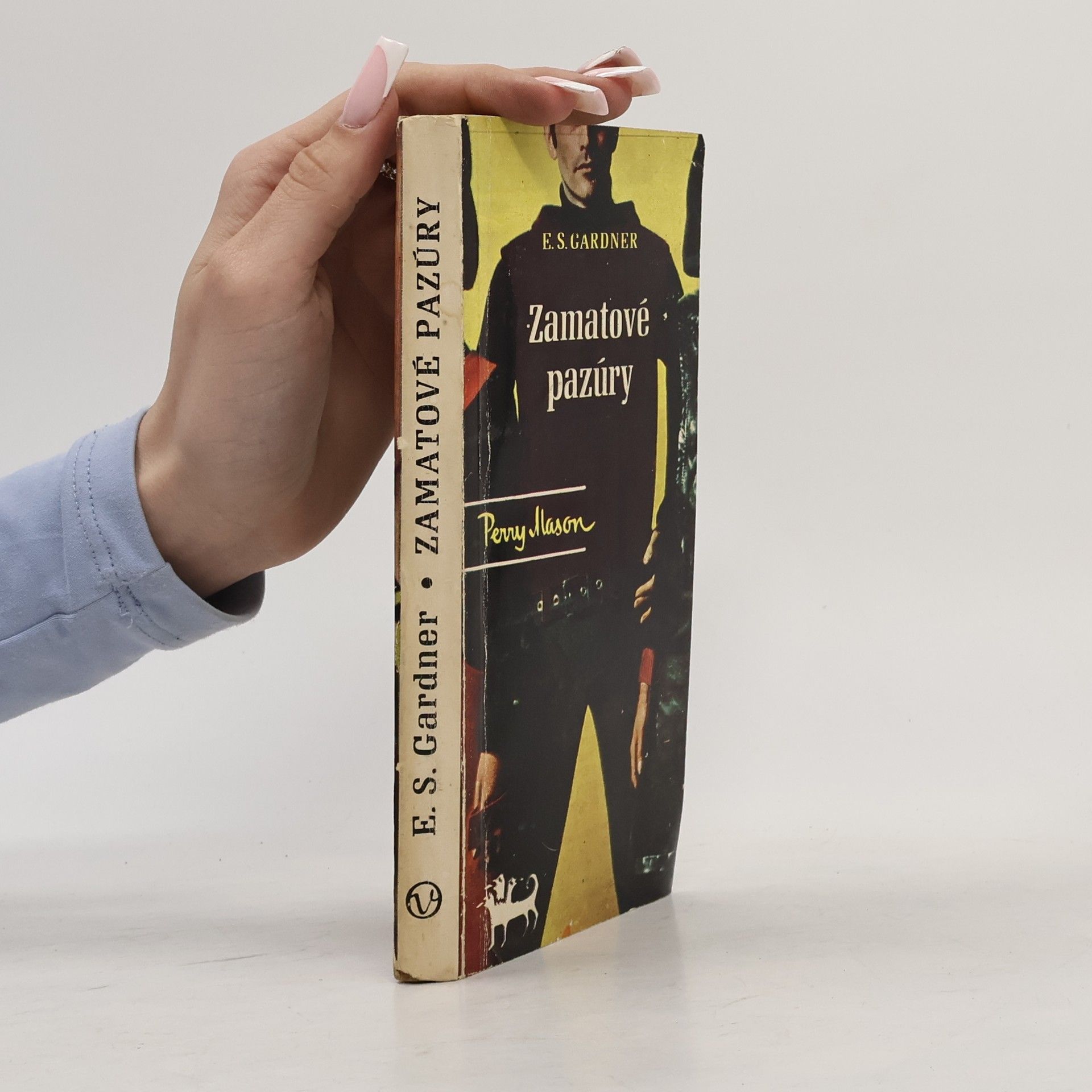 Erle Stanley Gardner Zamatové pazúry