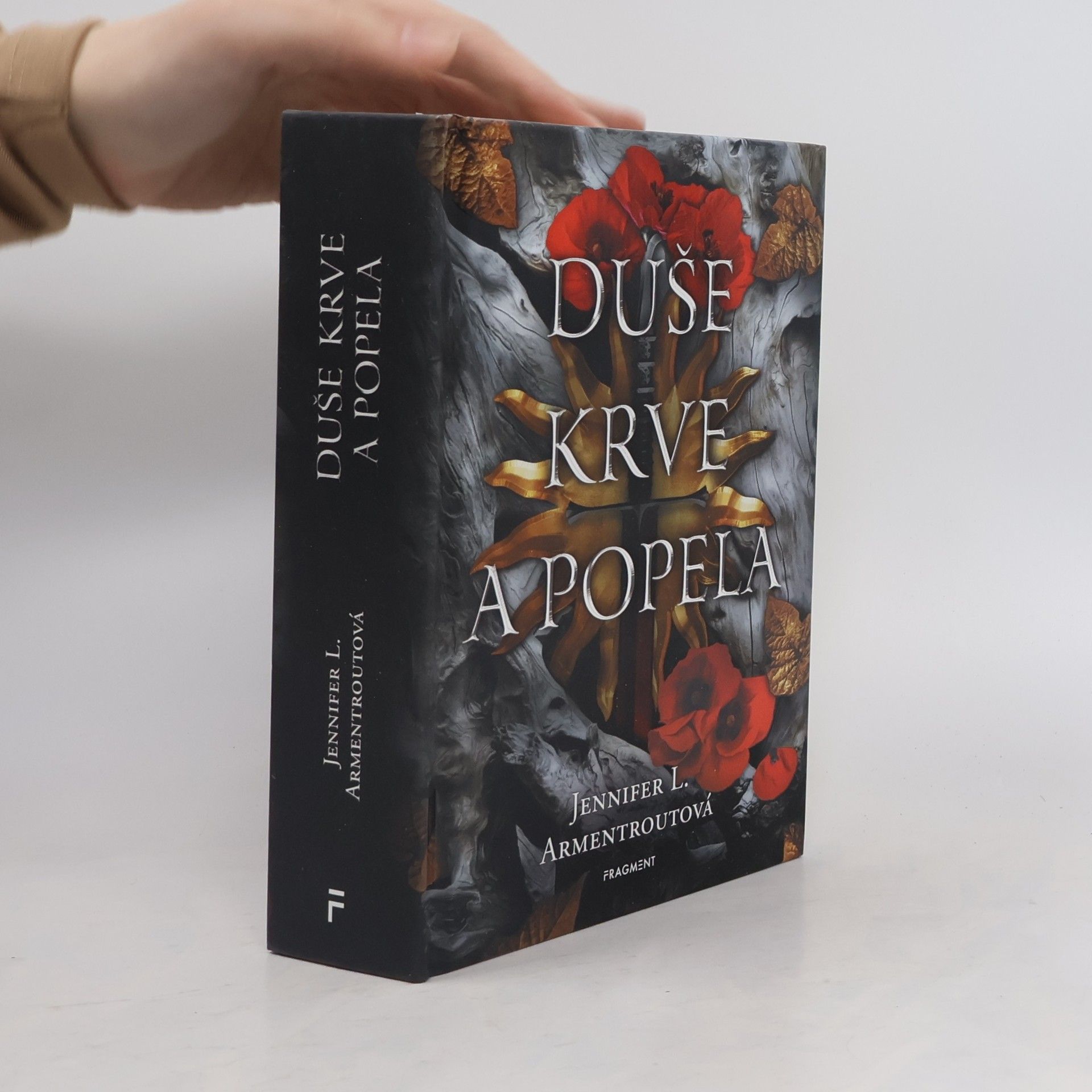 Jennifer L. Armentrout Duše krve a popela