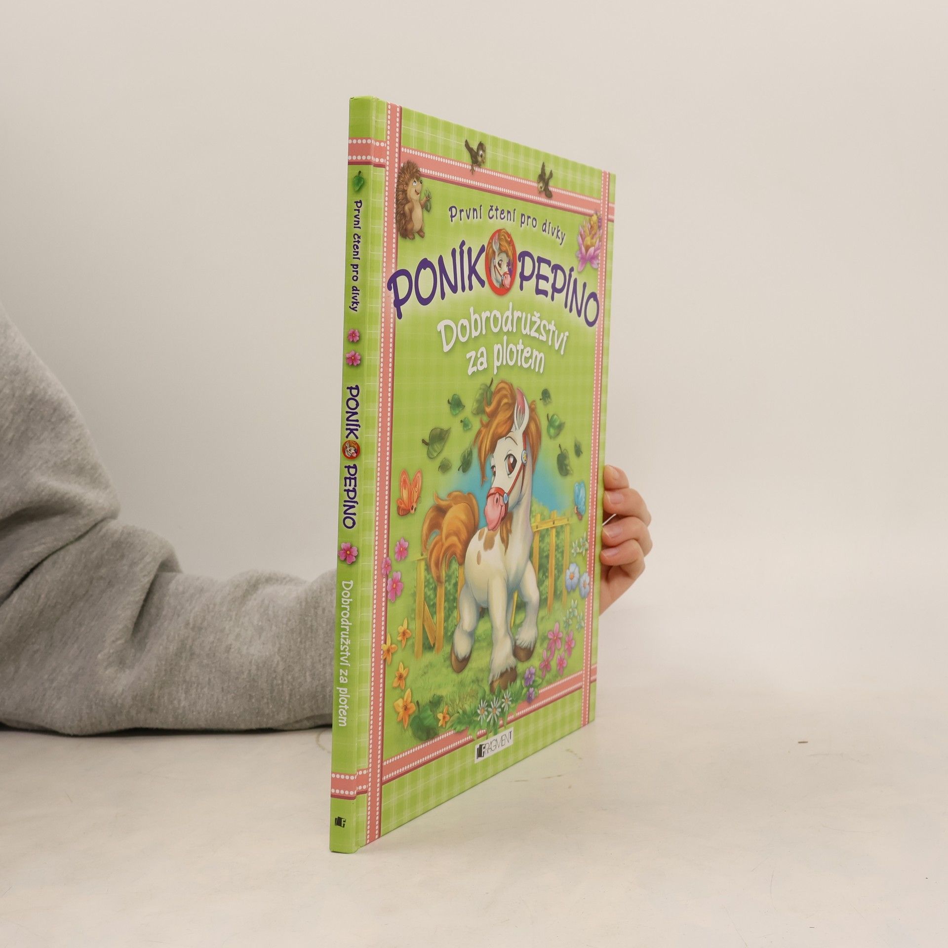 Autorenkollektiv Dobrodružství za plotem