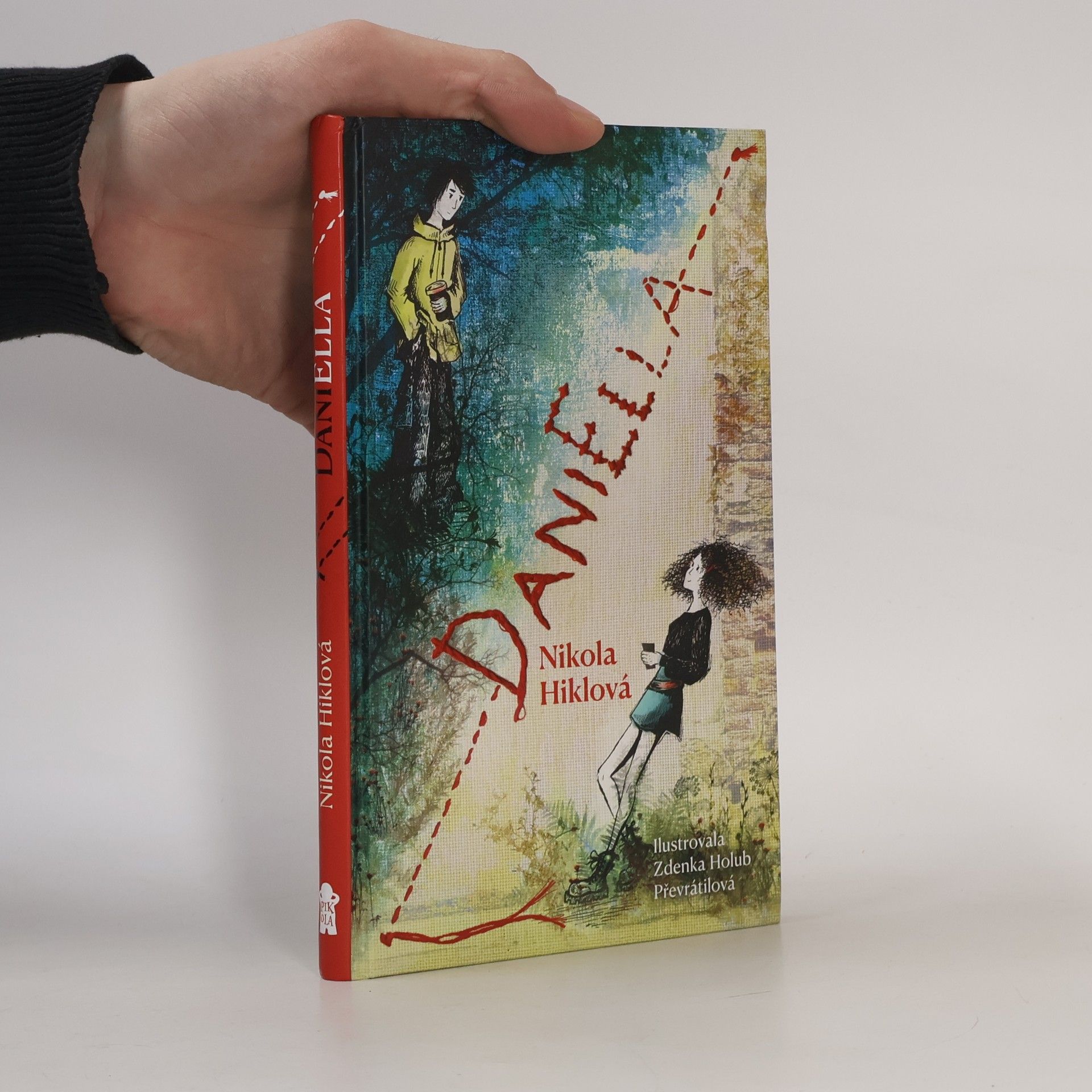 Nikola Hiklová DaniElla