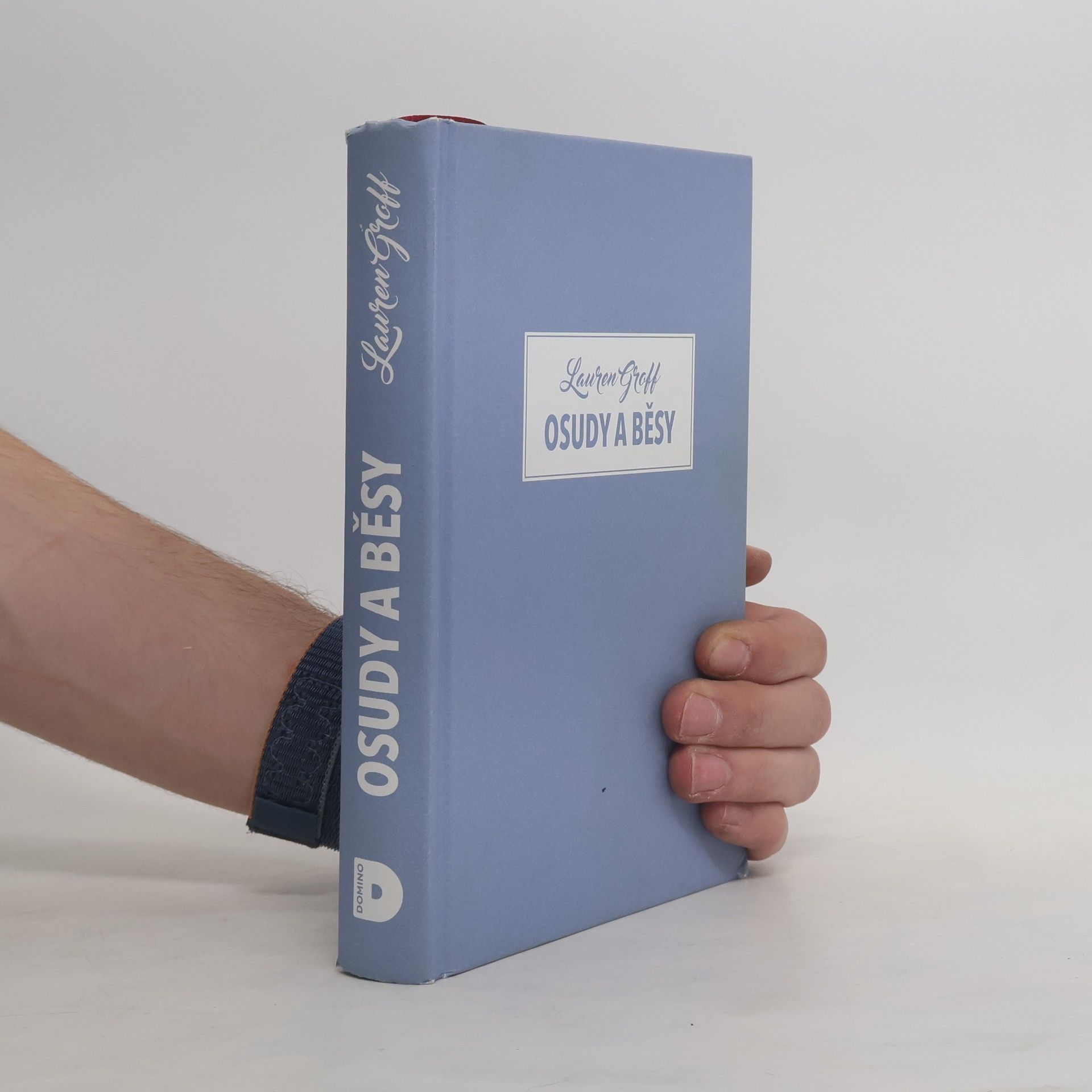 Lauren Groff Osudy a běsy