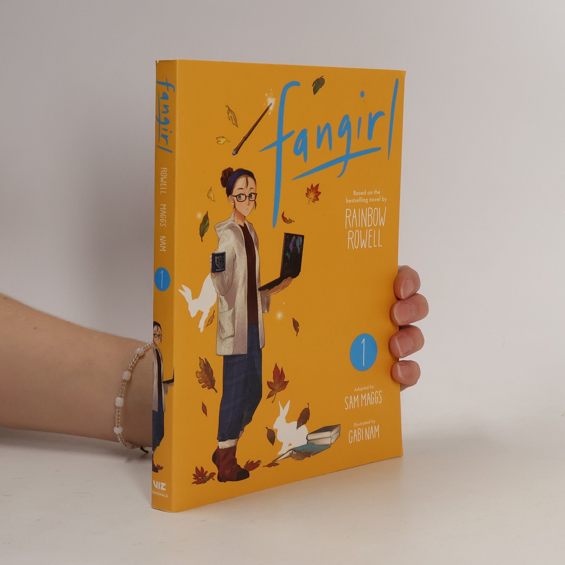 Rainbow Rowell Fangirl, Vol. 1