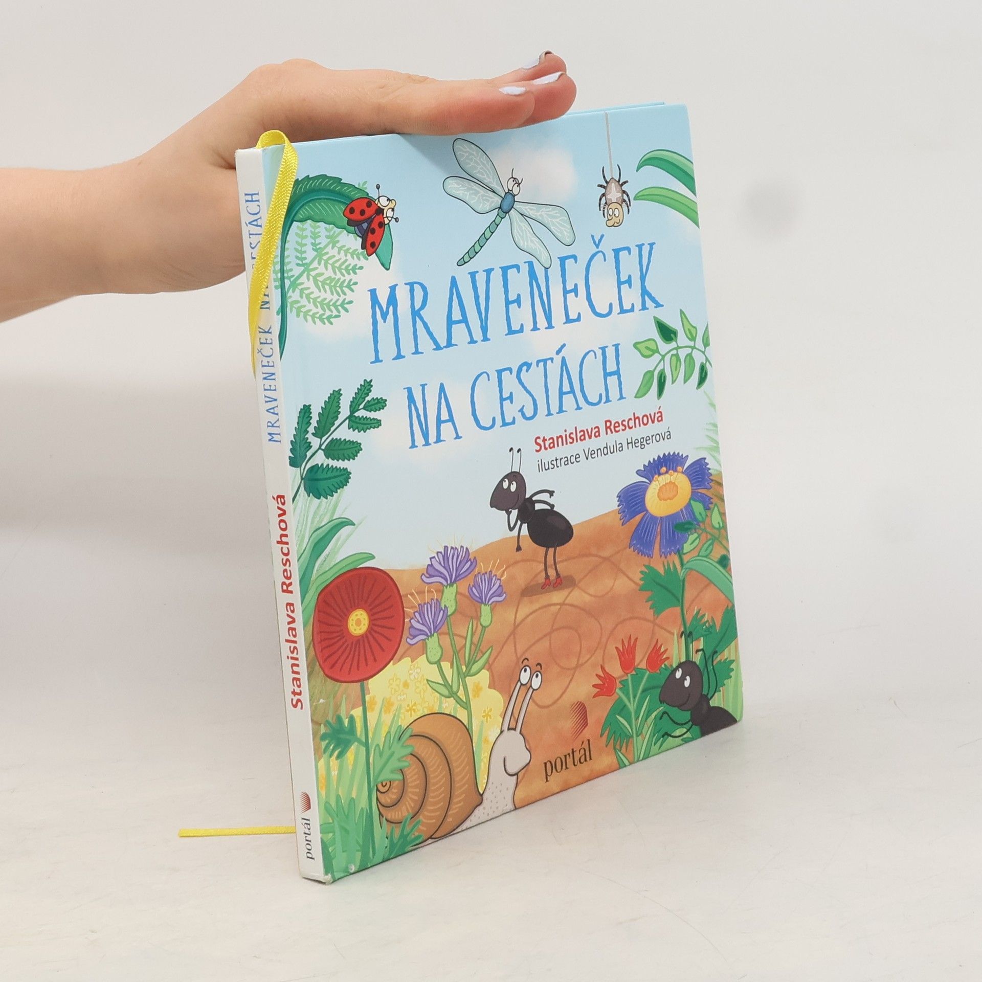 Mraveneček na cestách