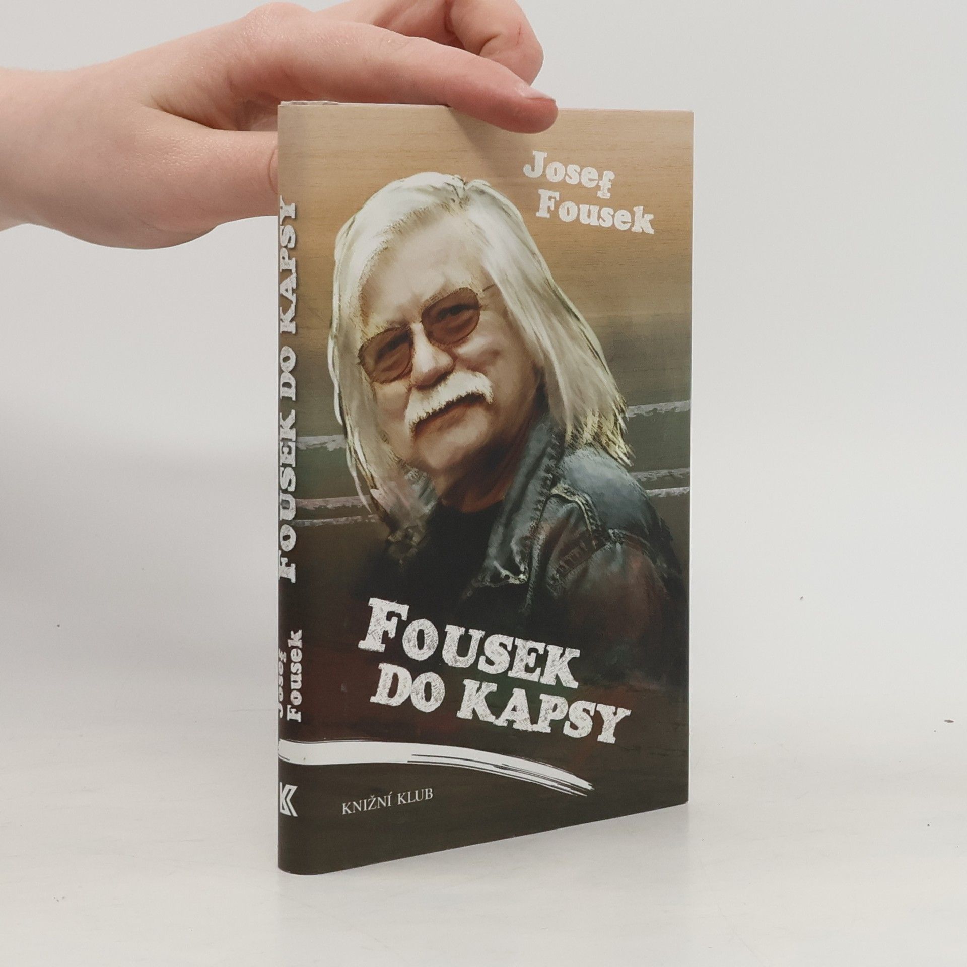 Josef Fousek Fousek do kapsy. Výběr 1969-2012. Epigramy, aforismy, satira