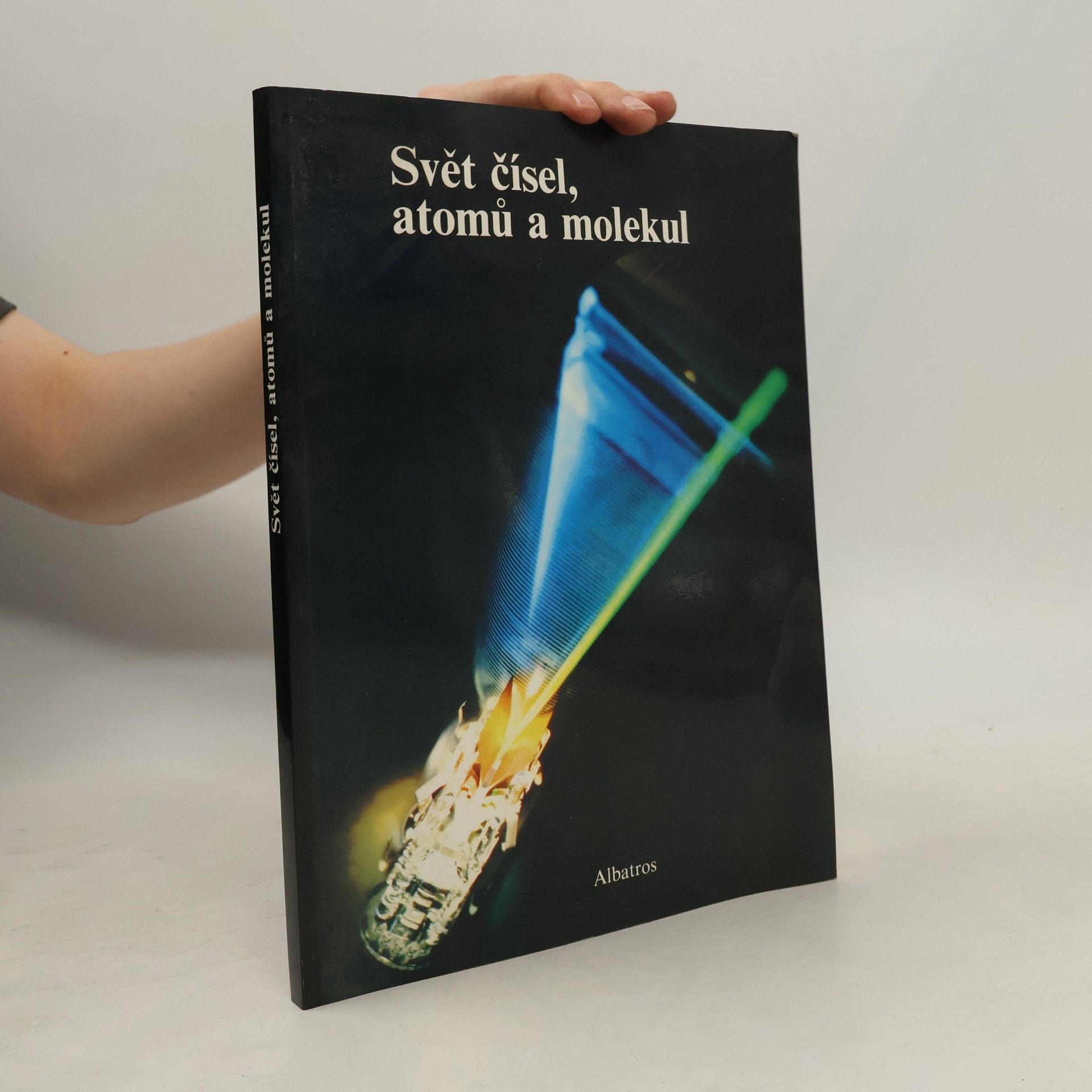 Miroslav Koláč Svět čísel, atomů a molekul