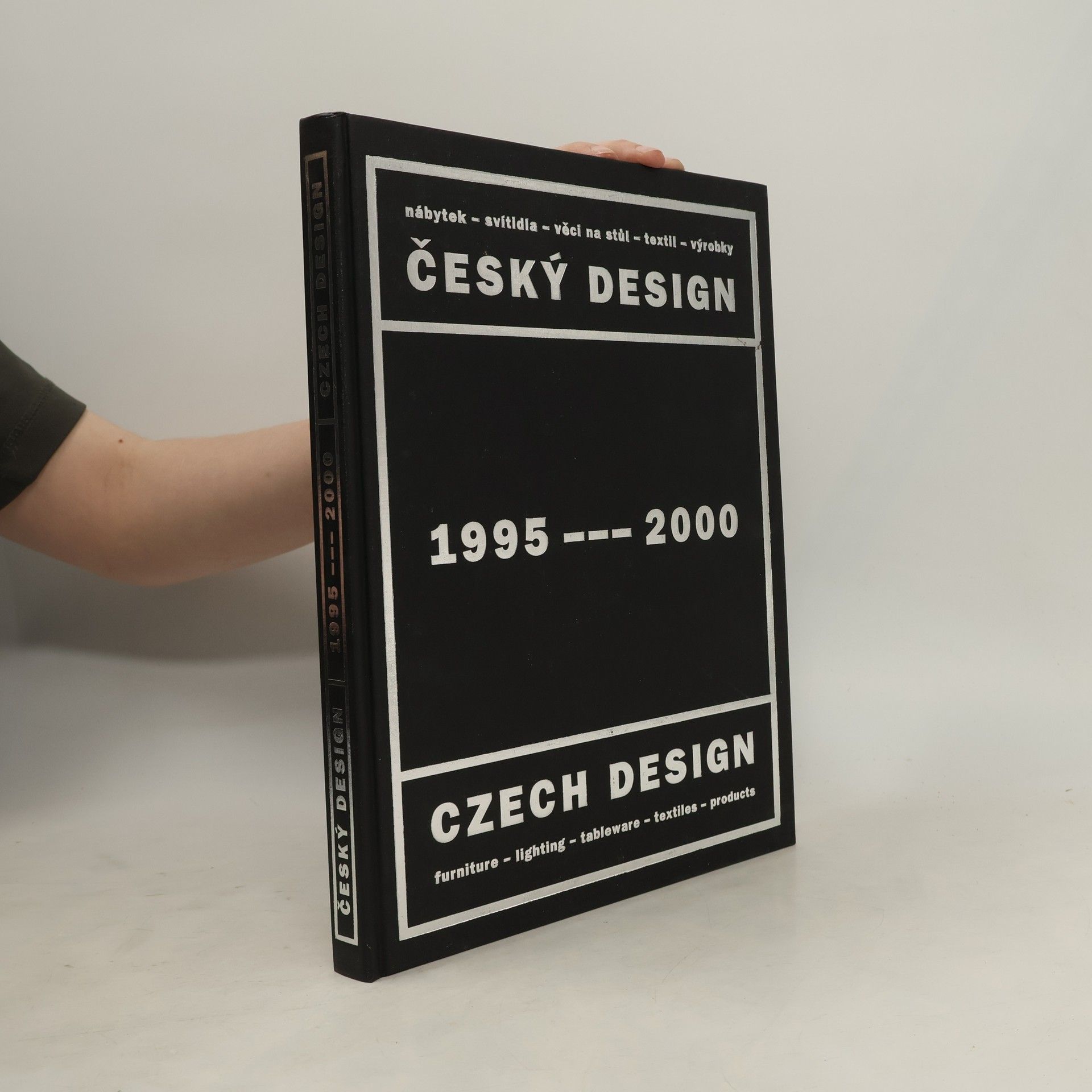 Jiří Pelcl Český design 1995-2000. Czech design 1995-2000