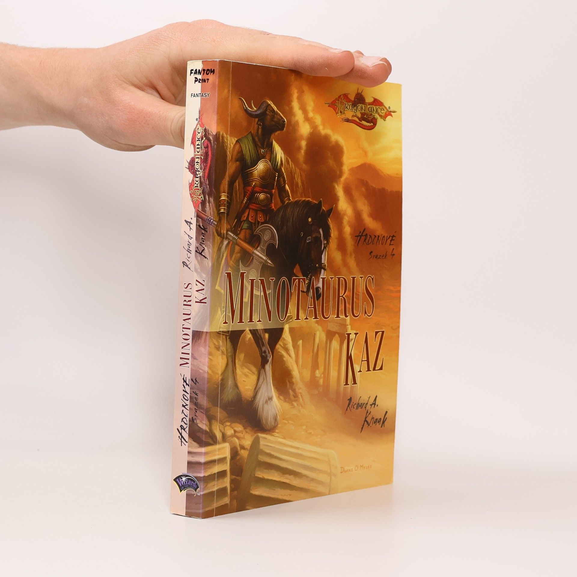 Richard A. Knaak Minotaurus Kaz. Hrdinové. Svazek 4.