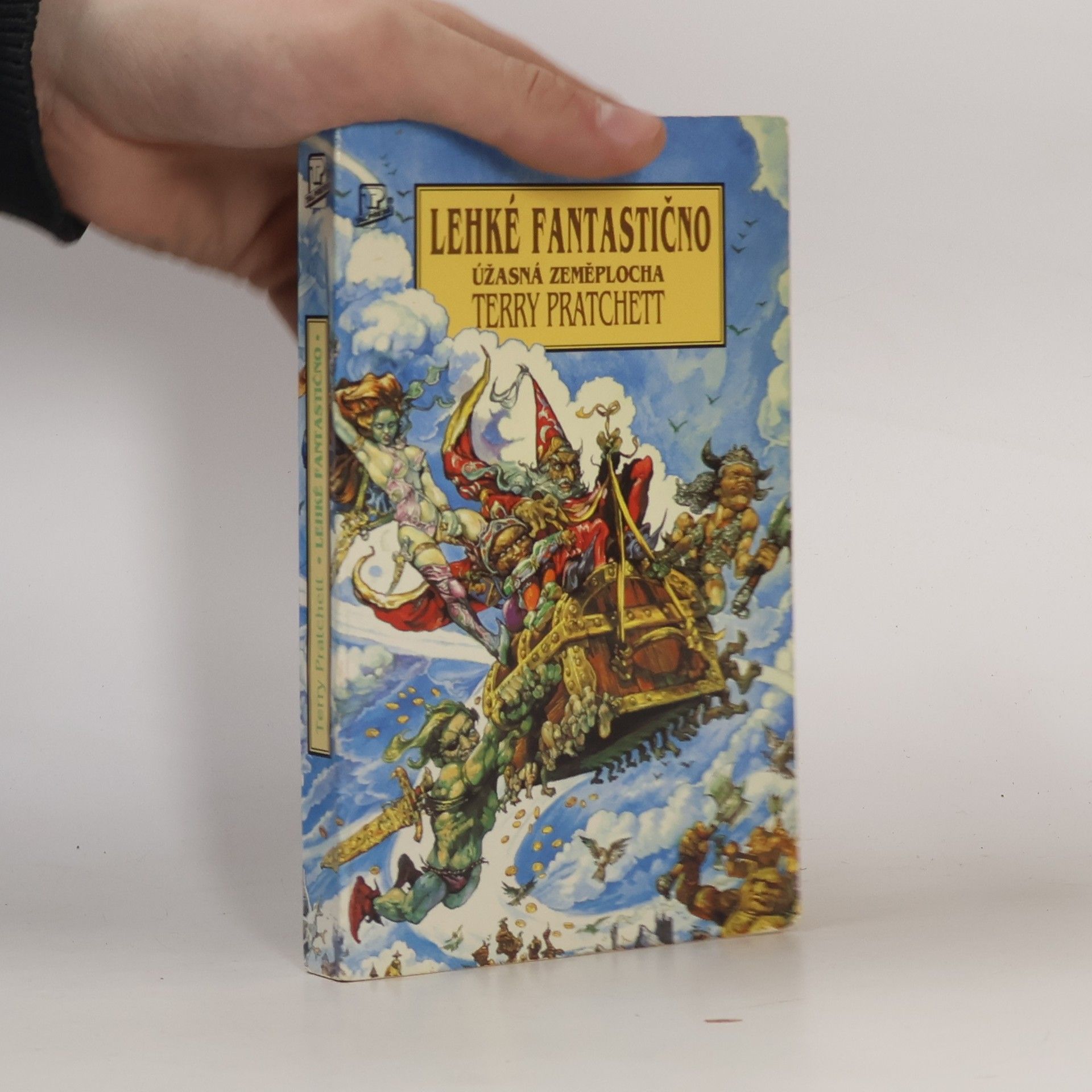 Terry Pratchett Lehké fantastično