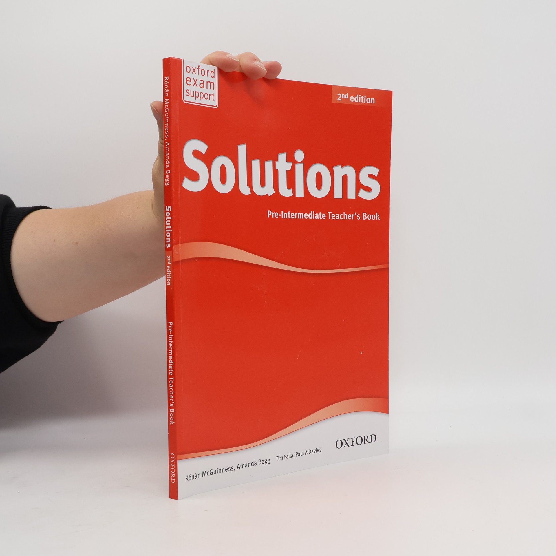 McGuinnes R. Maturita Solutions Pre-intermediate Teacher´s Book (2nd)