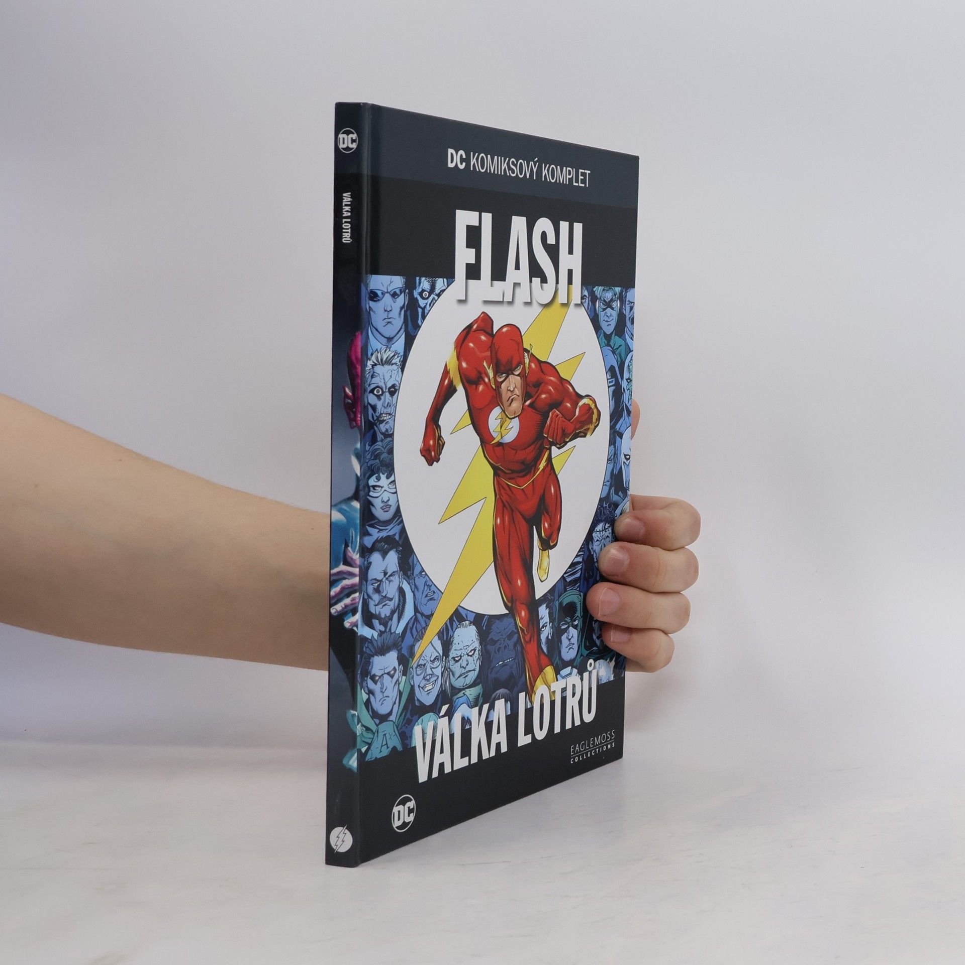 Collectif d'auteurs Flash. Válka lotrů