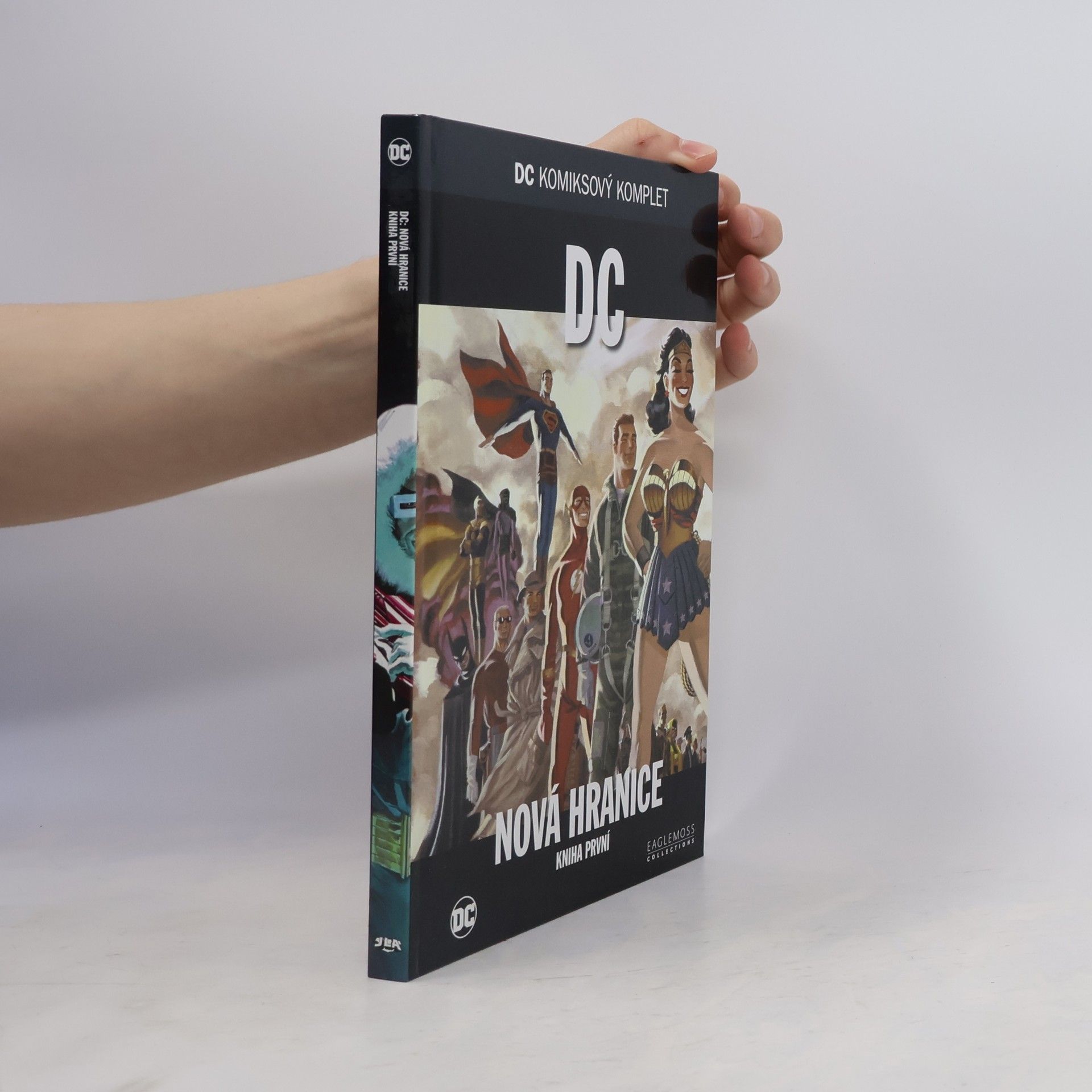 Darwyn Cooke Nová hranice. Kniha první