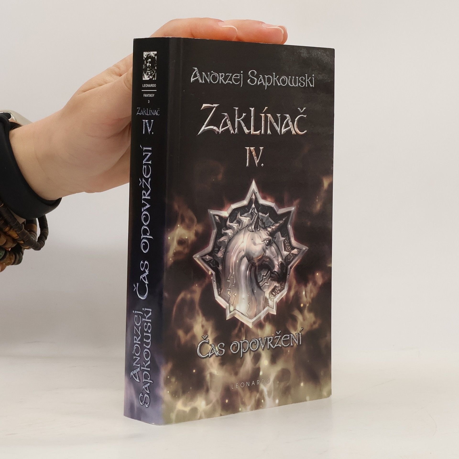 Andrzej Sapkowski Zaklínač IV. Čas opovržení
