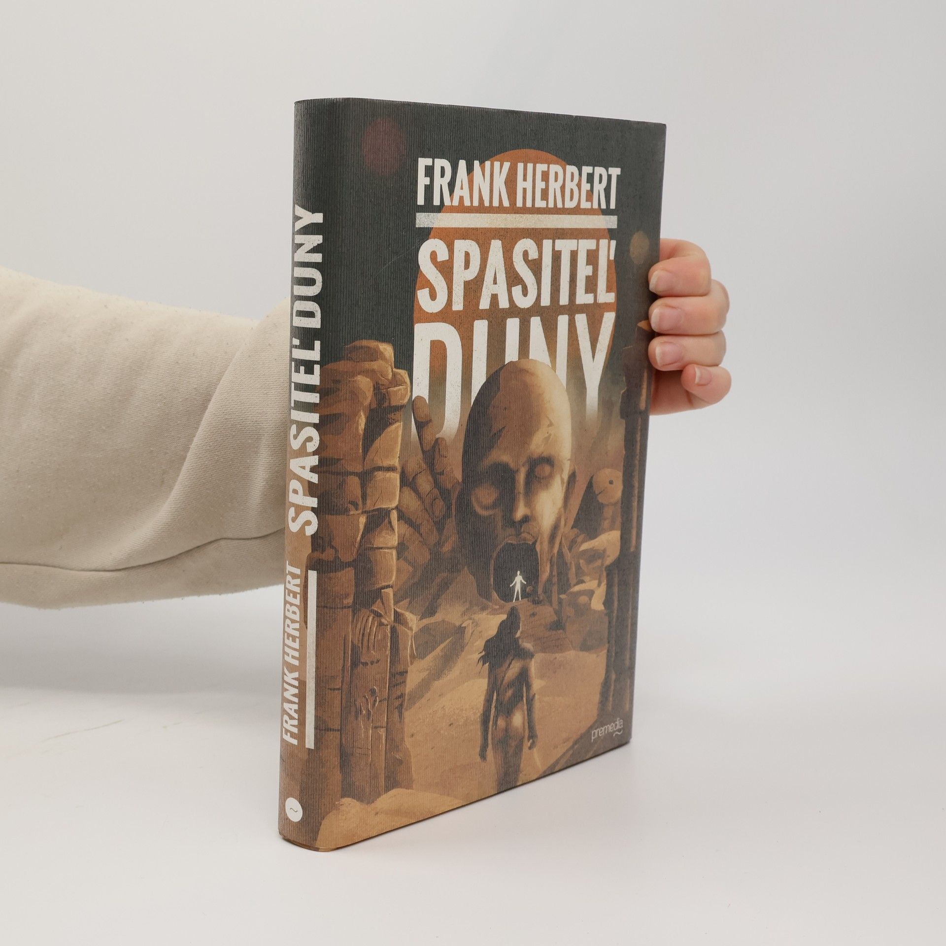 Frank Herbert Spasiteľ Duny