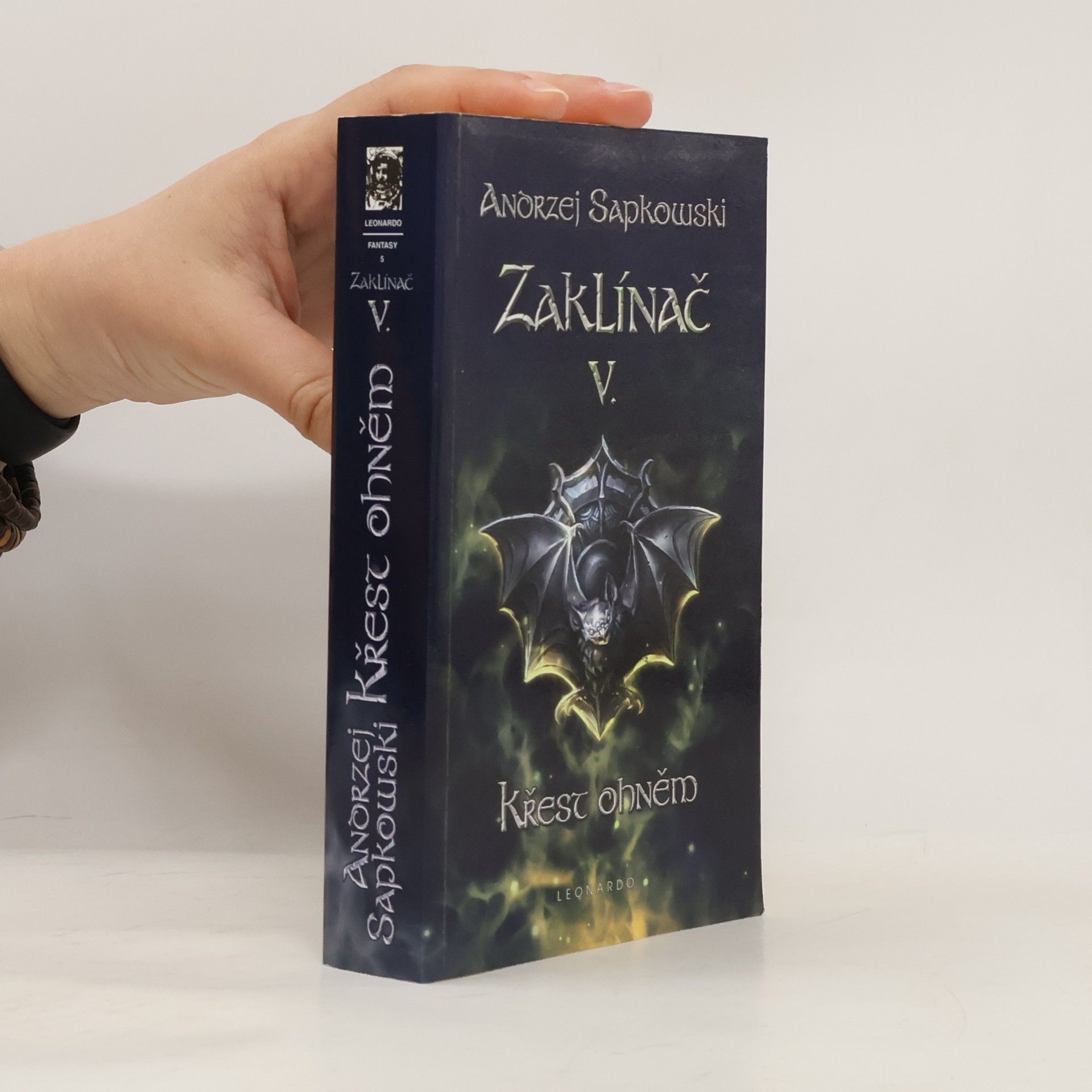 Andrzej Sapkowski Zaklínač V.