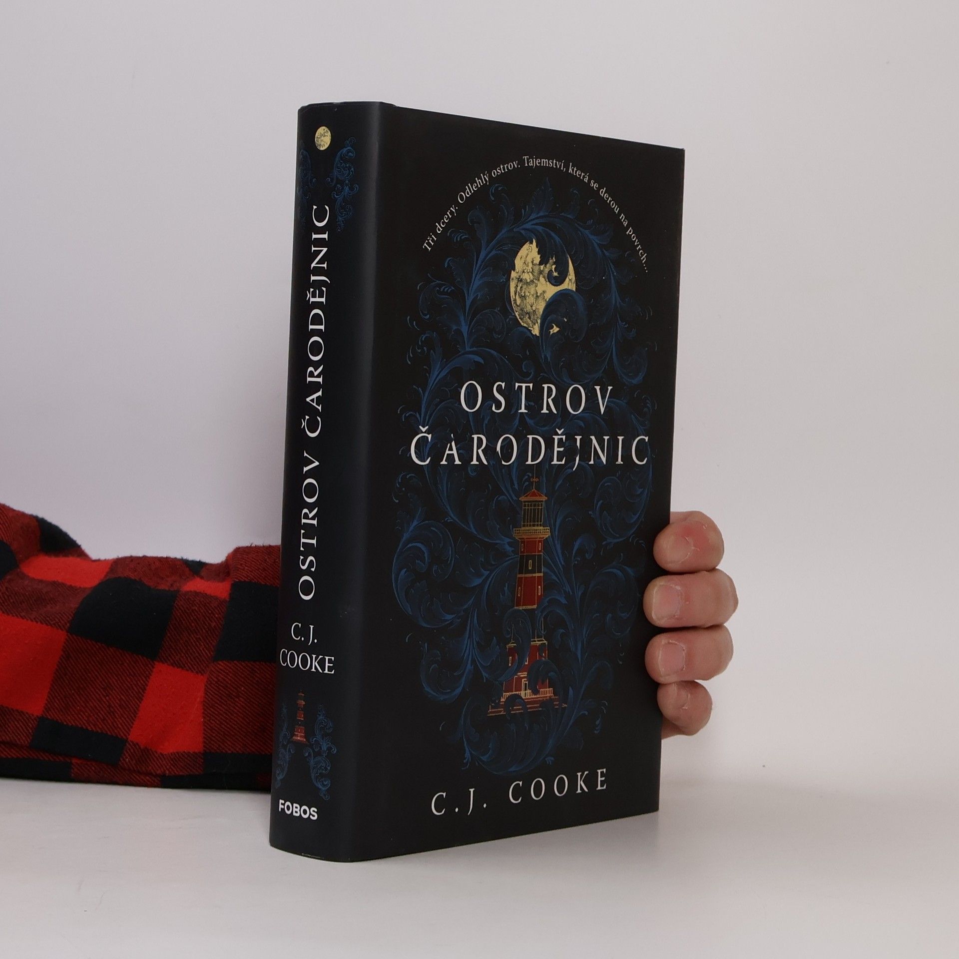 C. J. Cooke Ostrov čarodějnic