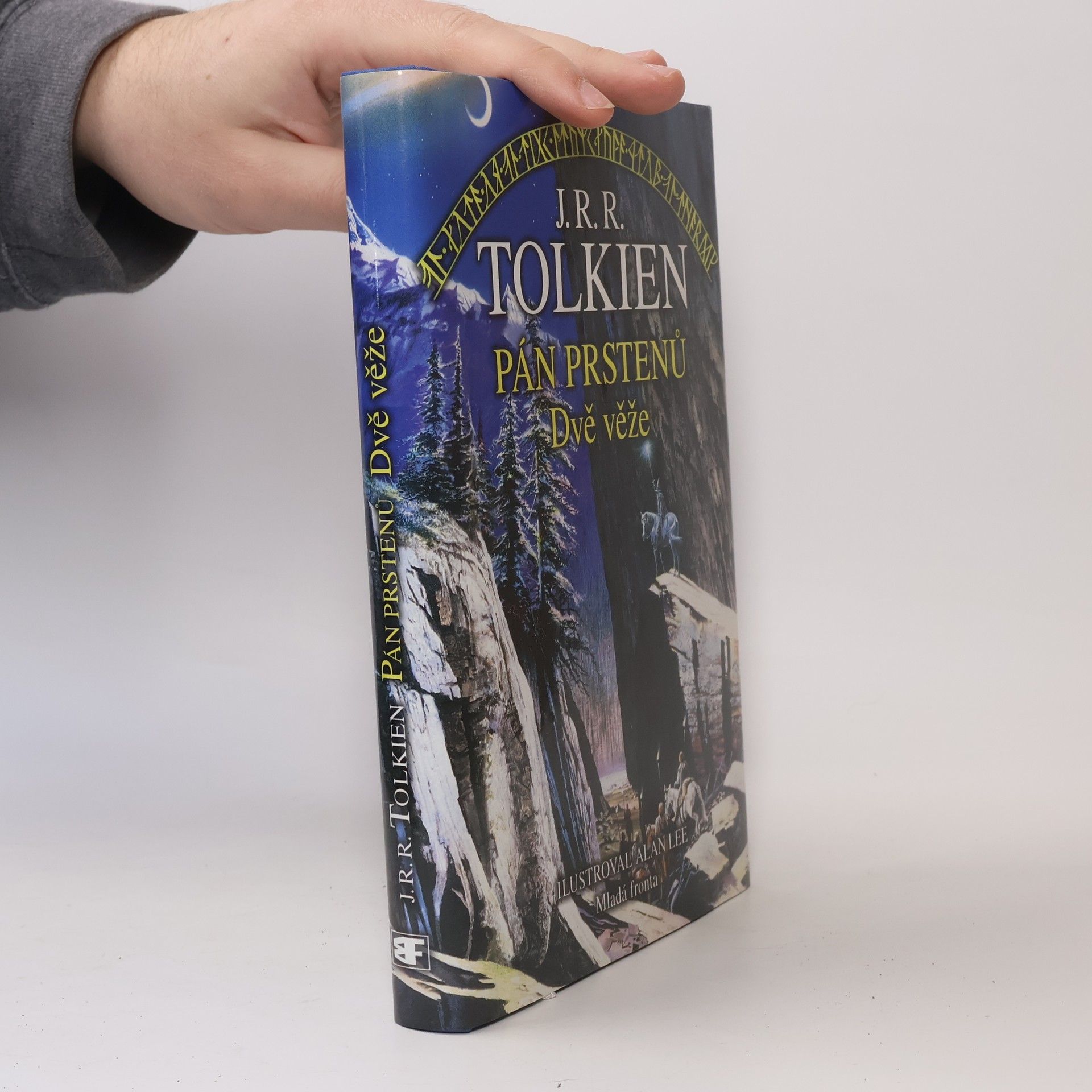 J. R. R. Tolkien Pán prstenů. Dvě věže