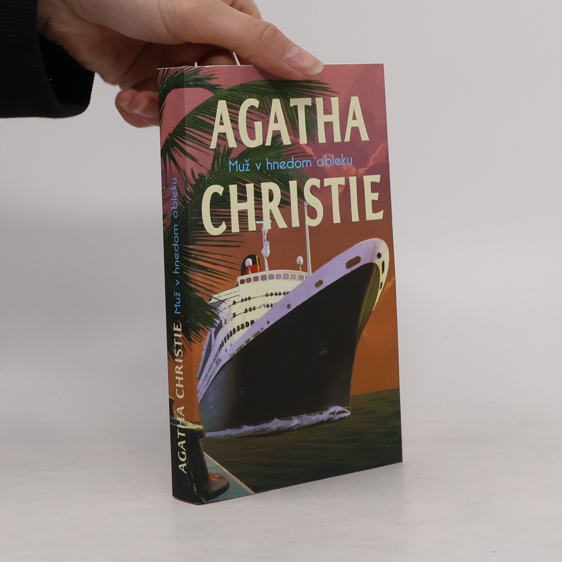 Agatha Christie Muž v hnedom obleku
