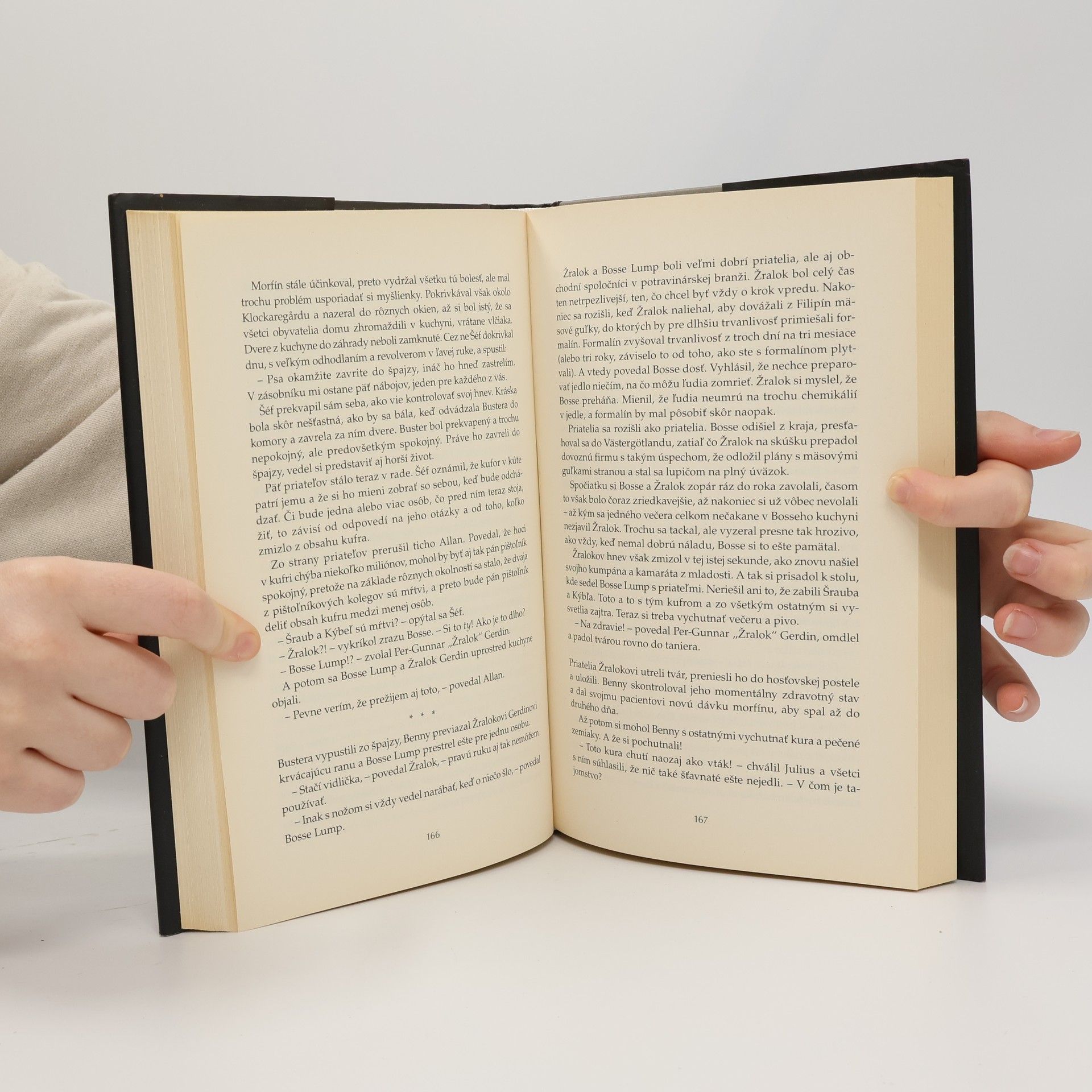 Jonas Jonasson Storočný starček, ktorý vyliezol z okna a zmizol