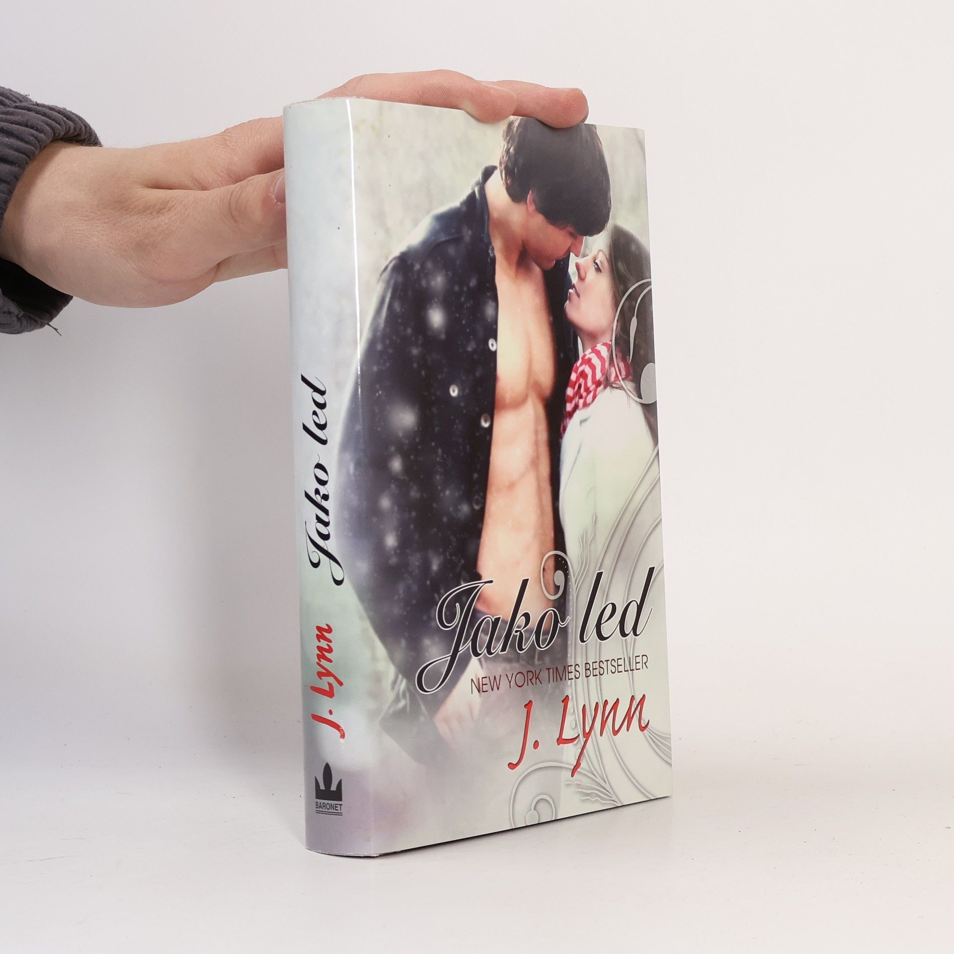 Jennifer L. Armentrout Jako led