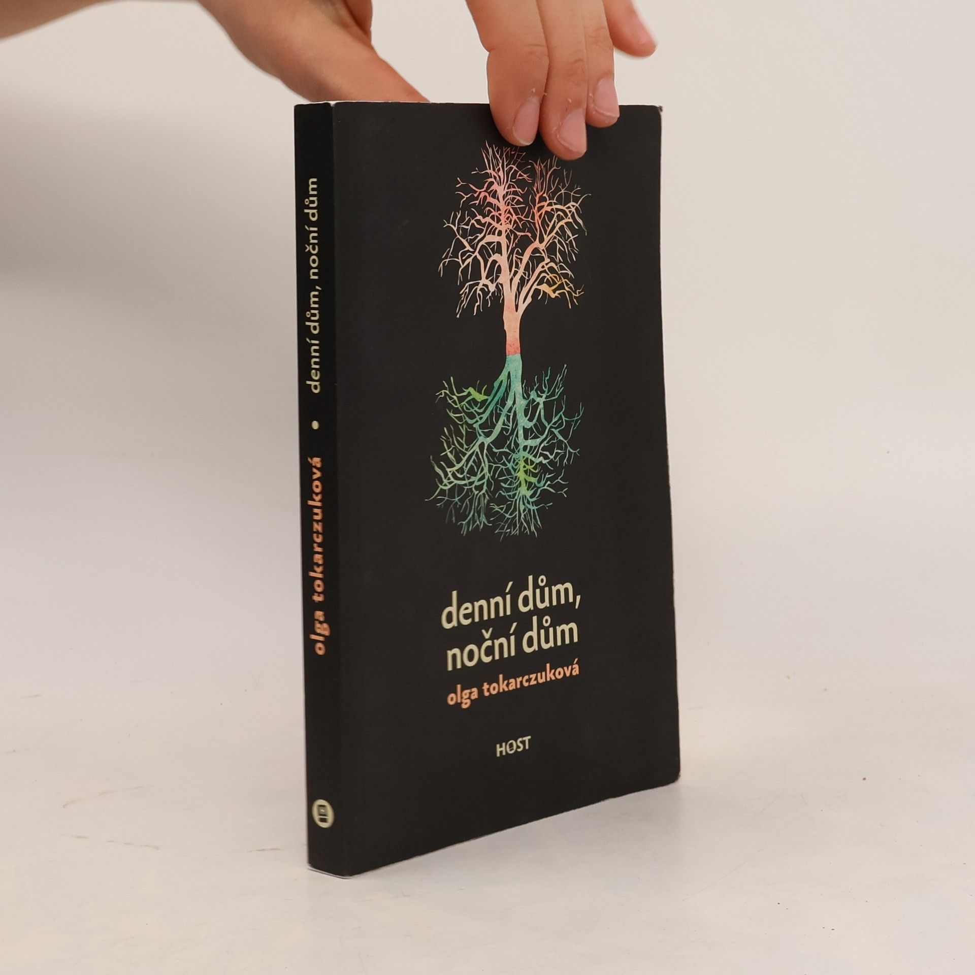 Olga Tokarczuk Denní dům, noční dům