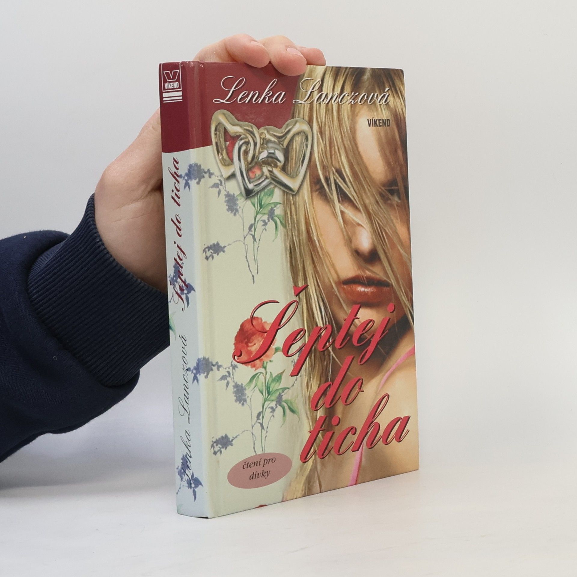 Lenka Lanczová Šeptej do ticha