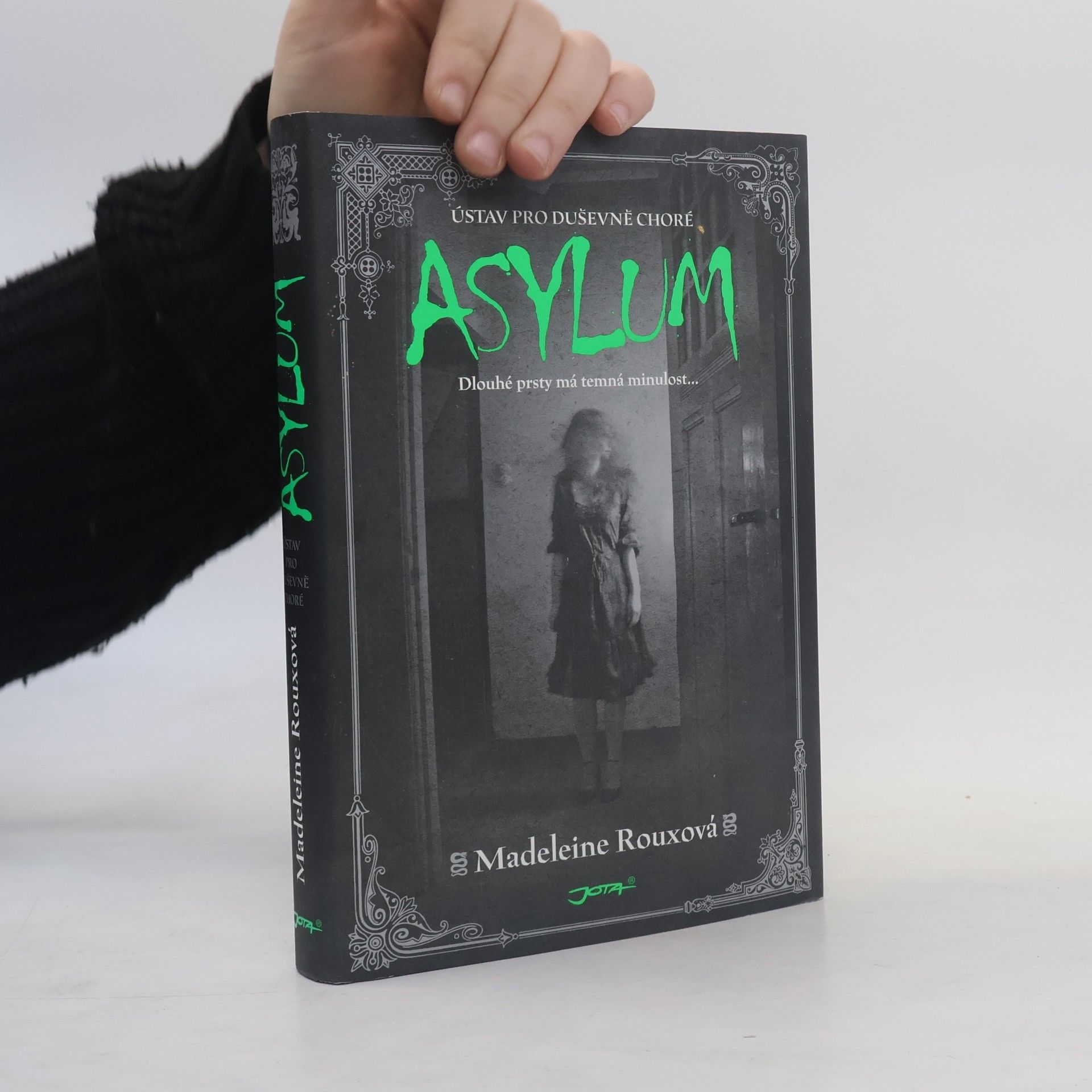 Madeleine Roux Asylum. Ústav pro duševně choré